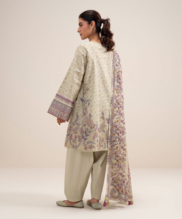 3 Piece - Embroidered Lawn Suit