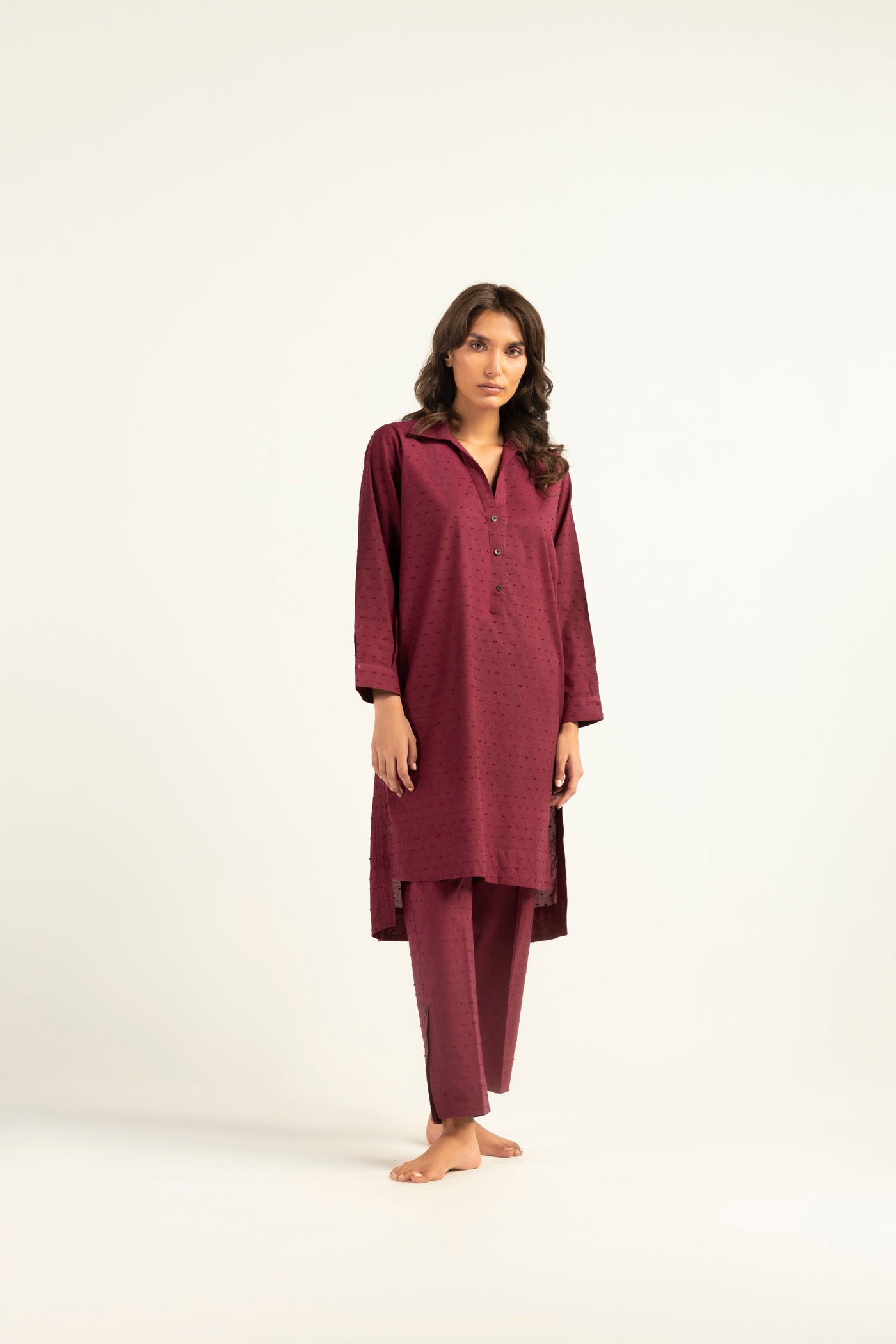 https://cdn.shopify.com/s/files/1/0663/9616/0233/files/2W1A7381.jpg?v=1755801071