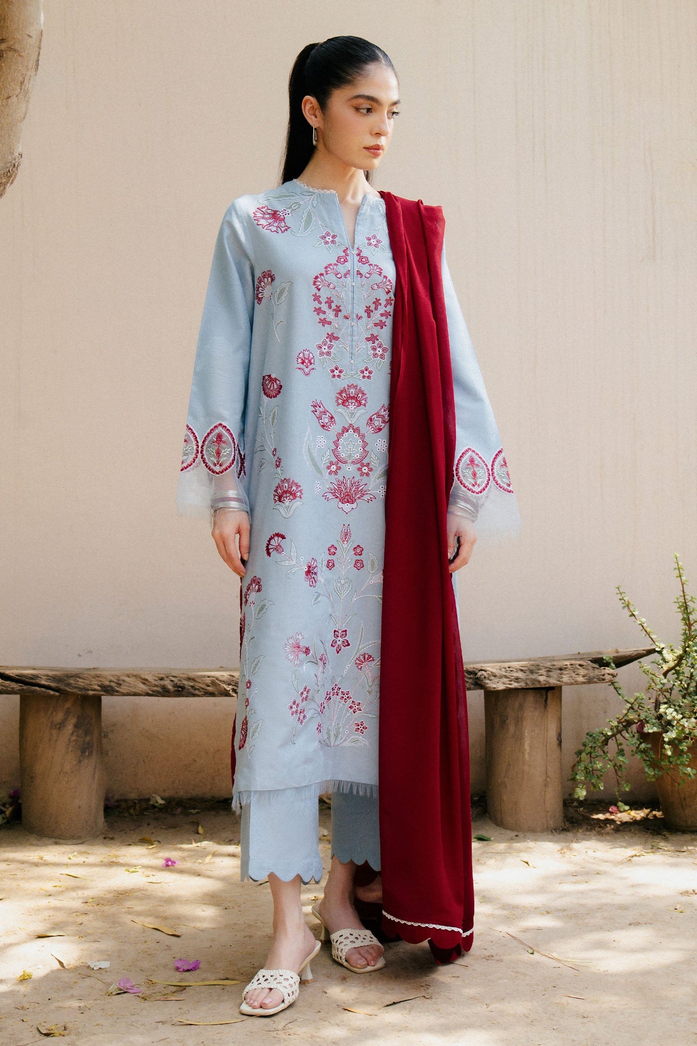 https://cdn.shopify.com/s/files/1/0340/8376/6405/files/2_060a0205-9d42-4ea9-9517-a24d29c62dc3.jpg?v=1747398142