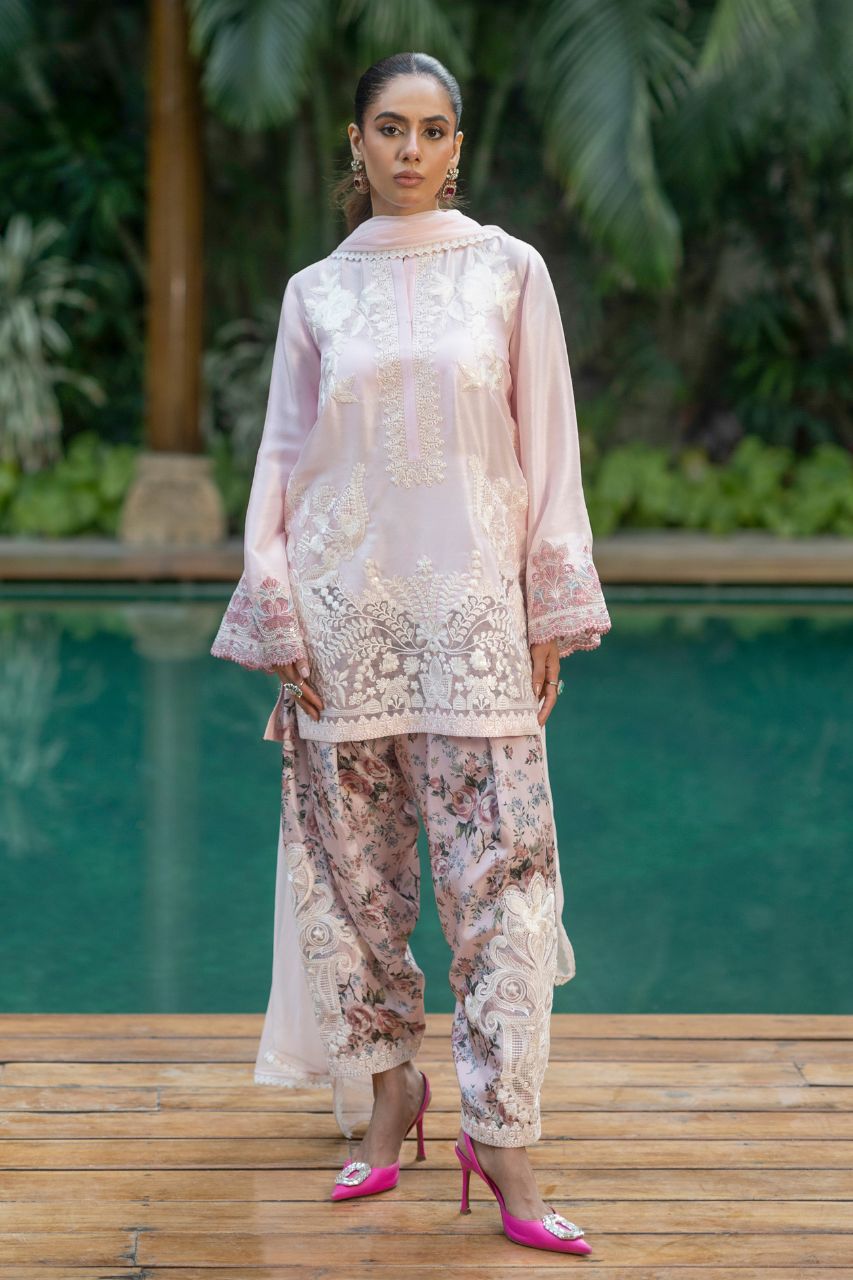 Luna Shalwar
