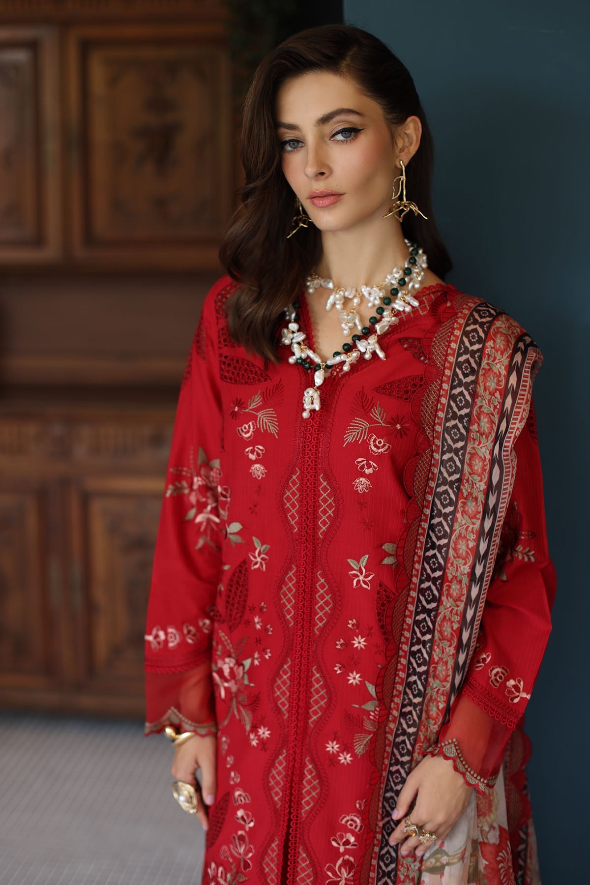 https://cdn.shopify.com/s/files/1/0551/9487/8152/files/2_2f59c927-166a-4271-9911-247c26fea953.jpg?v=1751313387