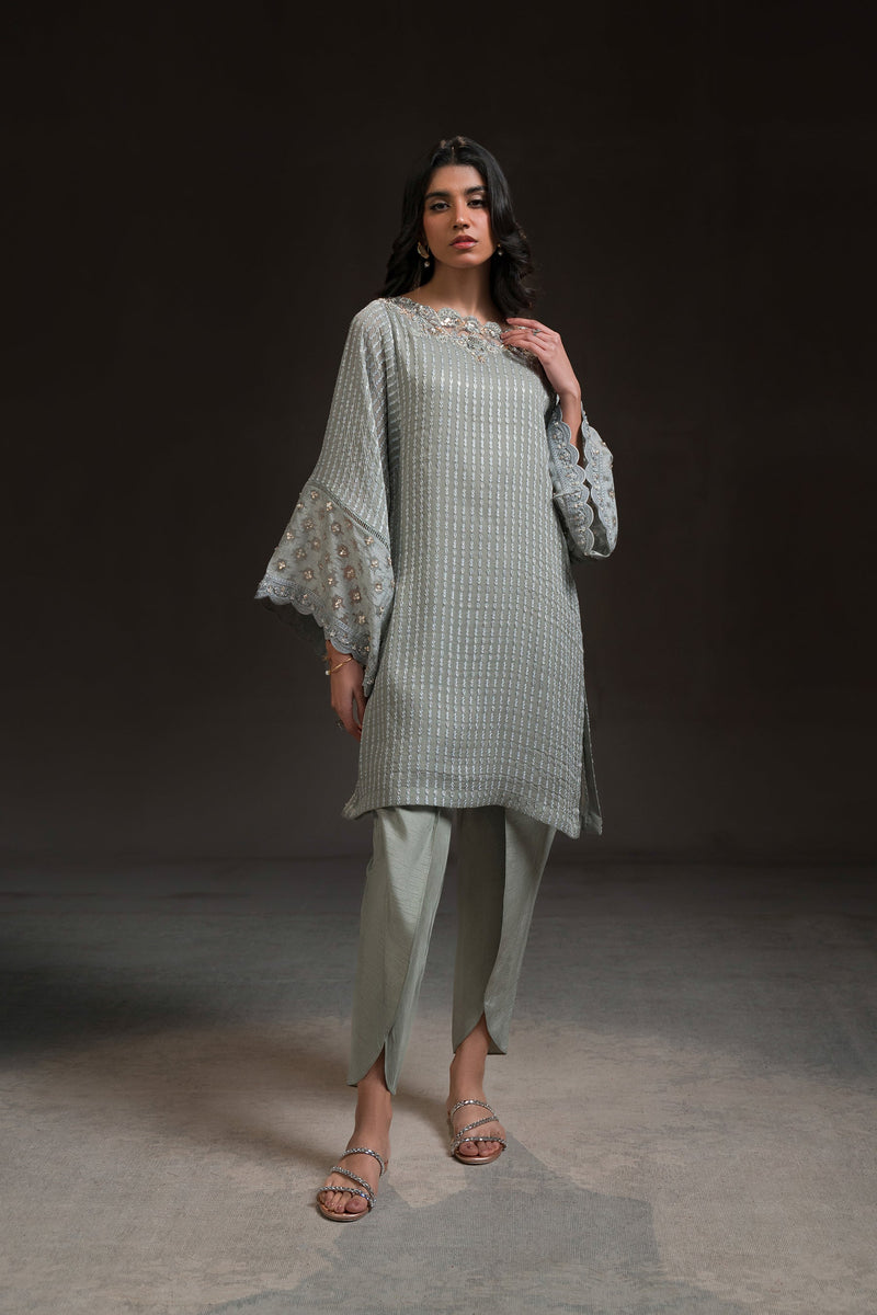 Boxy Tunic And Tulip Shalwar Set (D-08)