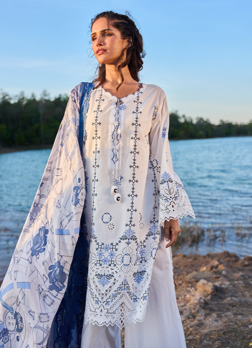 Kristin Emerald Cape
