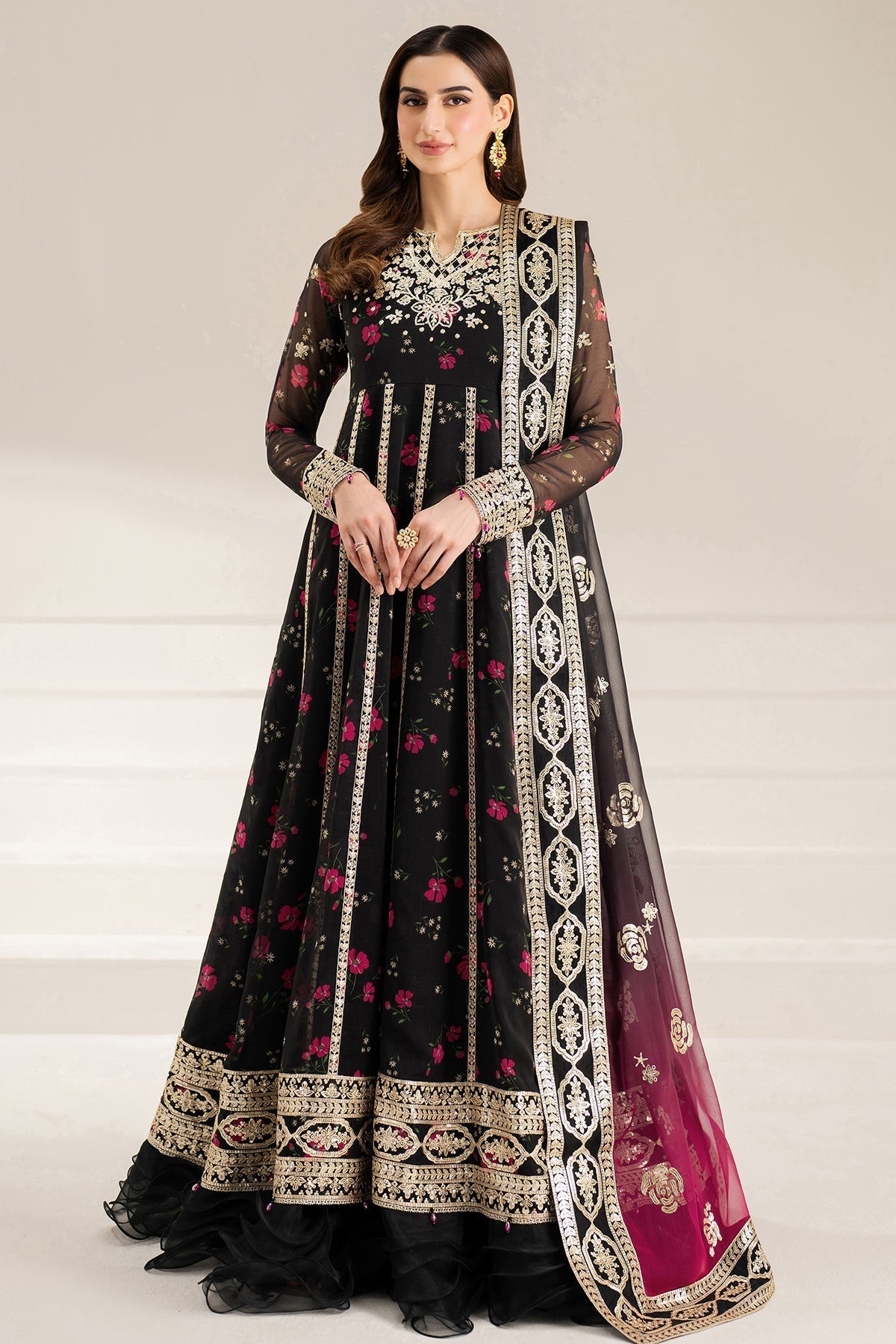 Farasha – Fuchsia Night Style