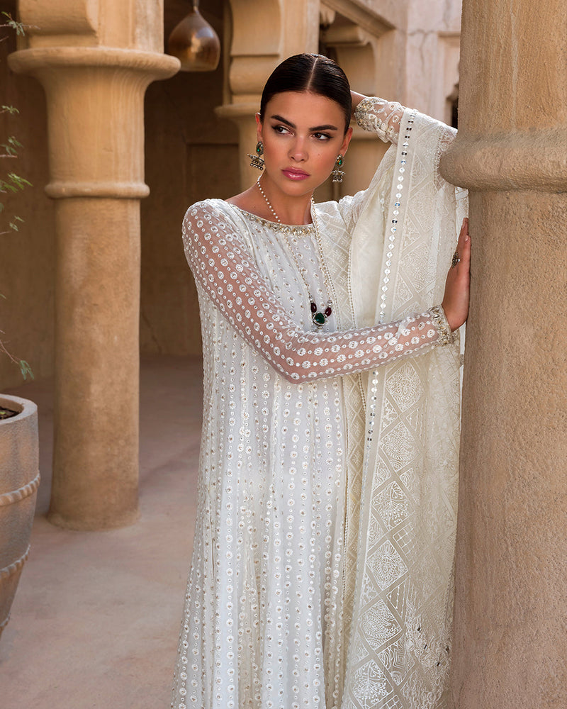 Luxe Garden Revelation