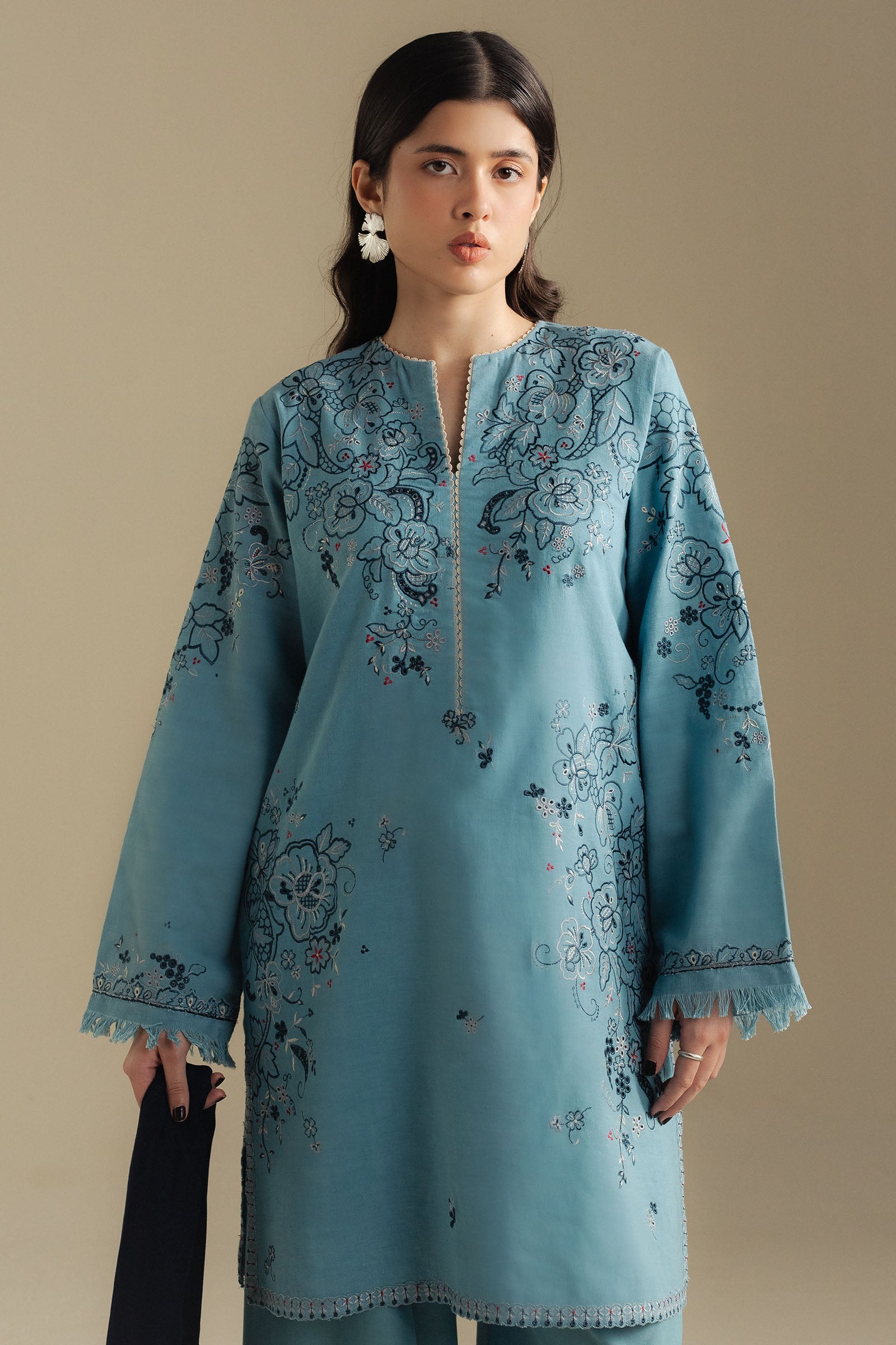 https://cdn.shopify.com/s/files/1/0886/3957/0230/files/2_4c605cac-e99c-4b92-80bb-502b154d3446.jpg?v=1759735994