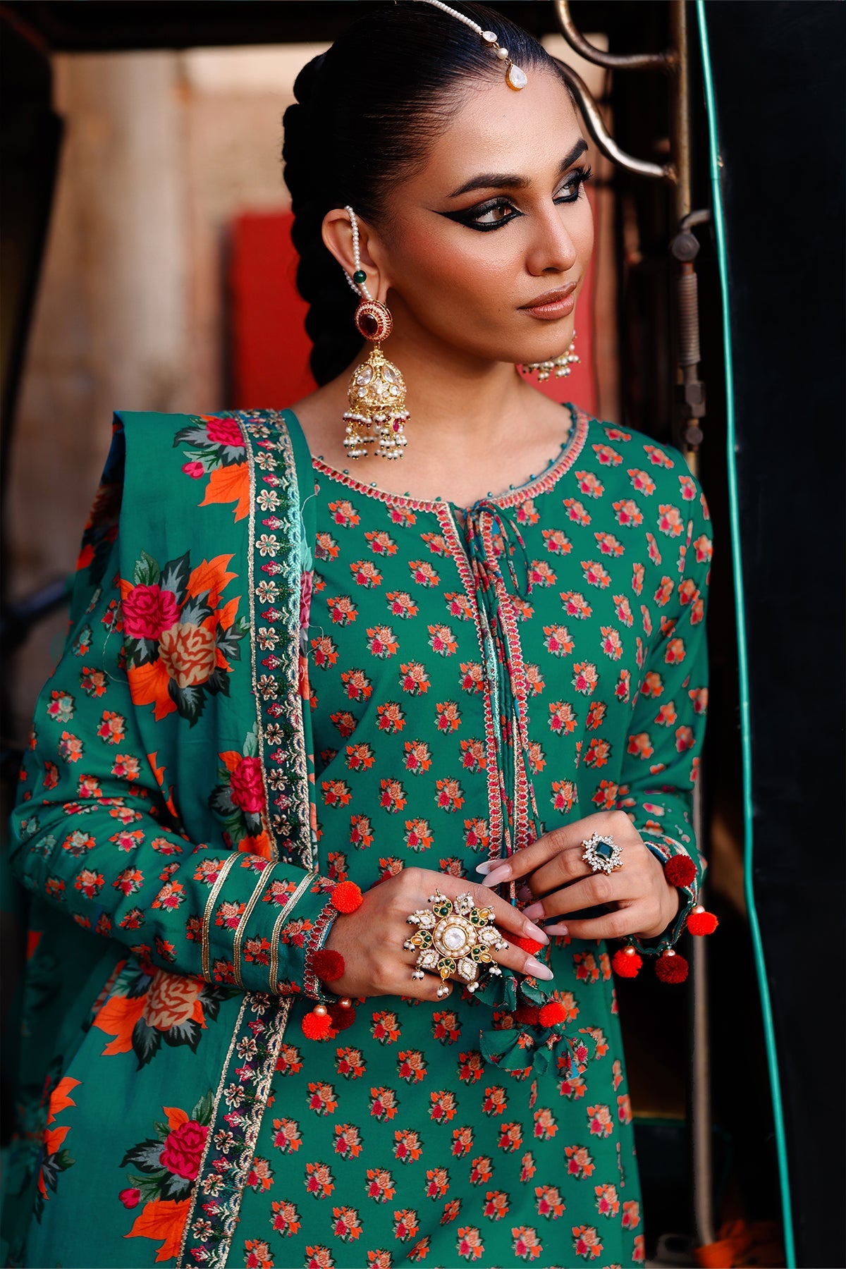3-PC Unstitched Embroidered Lawn Collection CH6-02