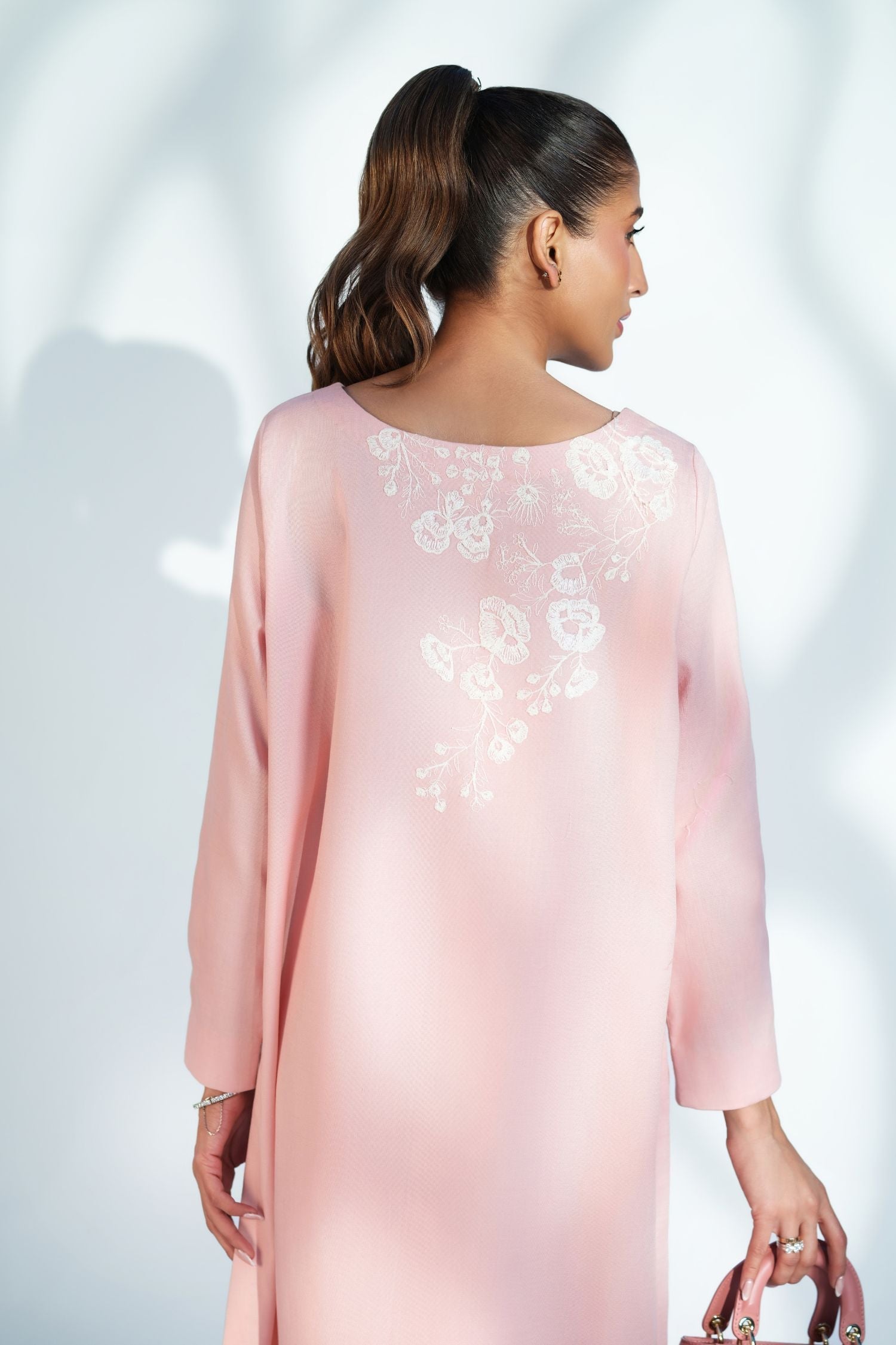 https://cdn.shopify.com/s/files/1/0894/4264/8354/files/2_994db2f9-e3fc-405f-bdcc-19ae69816133.jpg?v=1742642997