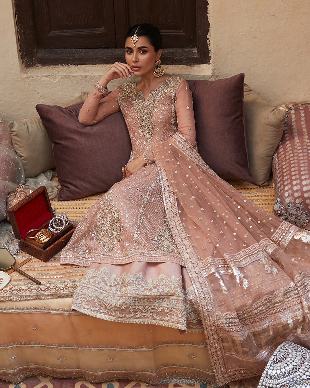Faiza Saqlain – Zeena Style