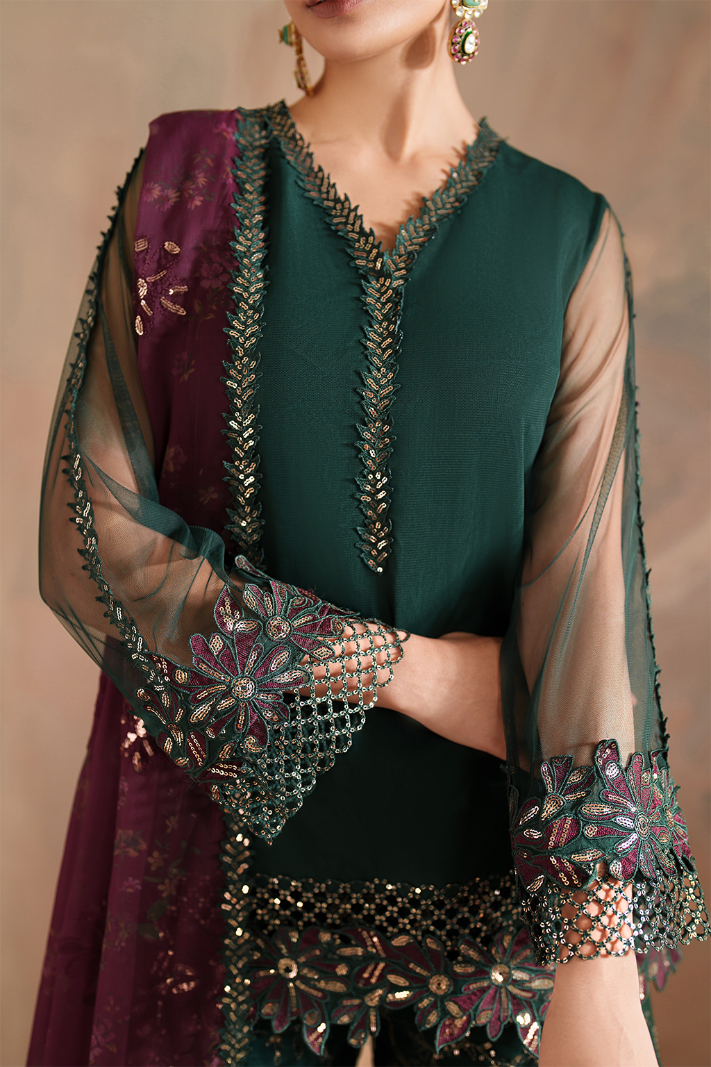 CC-82 Embroidered Net