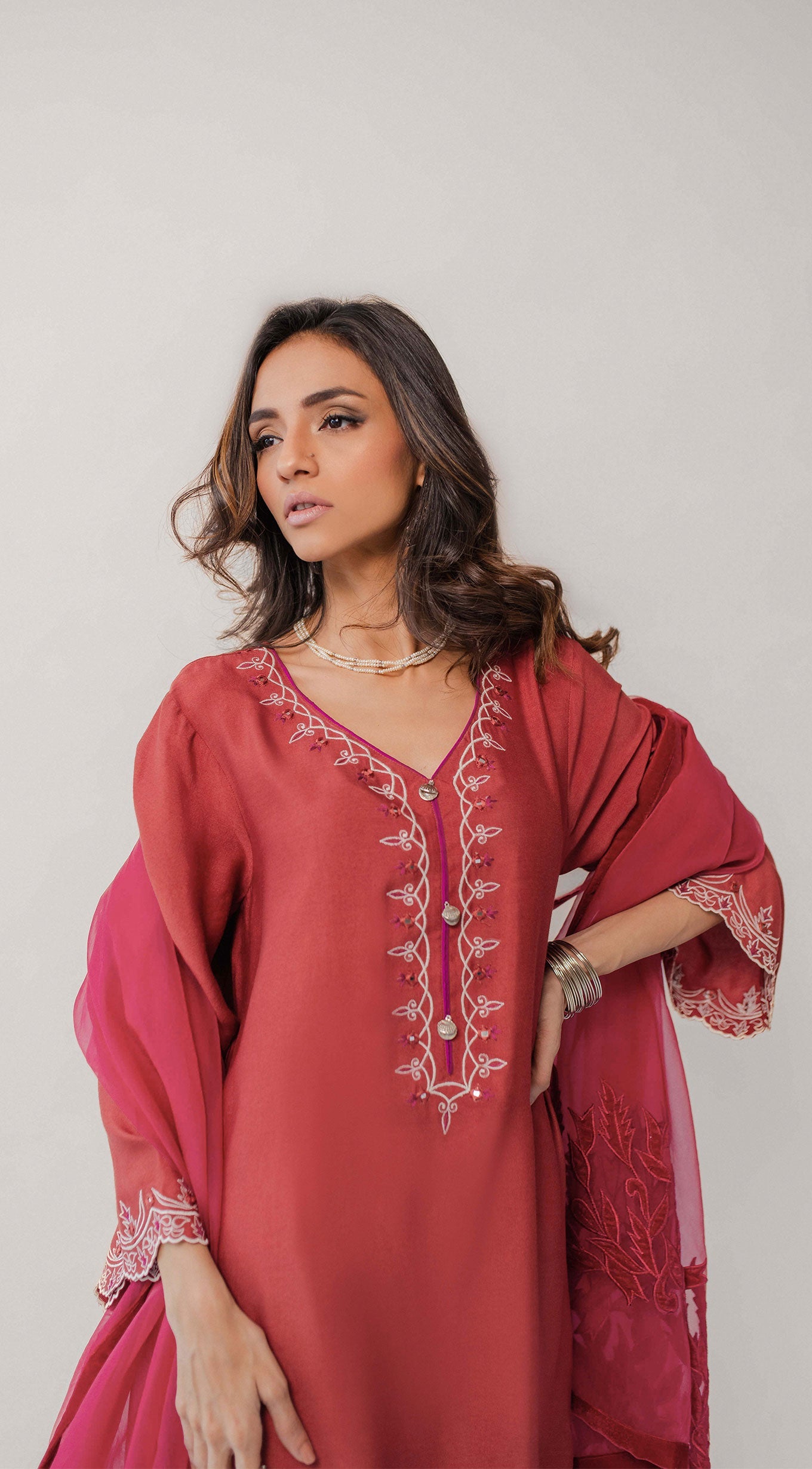 https://cdn.shopify.com/s/files/1/0654/4313/5706/files/2_b4d3b6f3-9322-403e-93f7-4187aff5b74d.jpg?v=1701688540