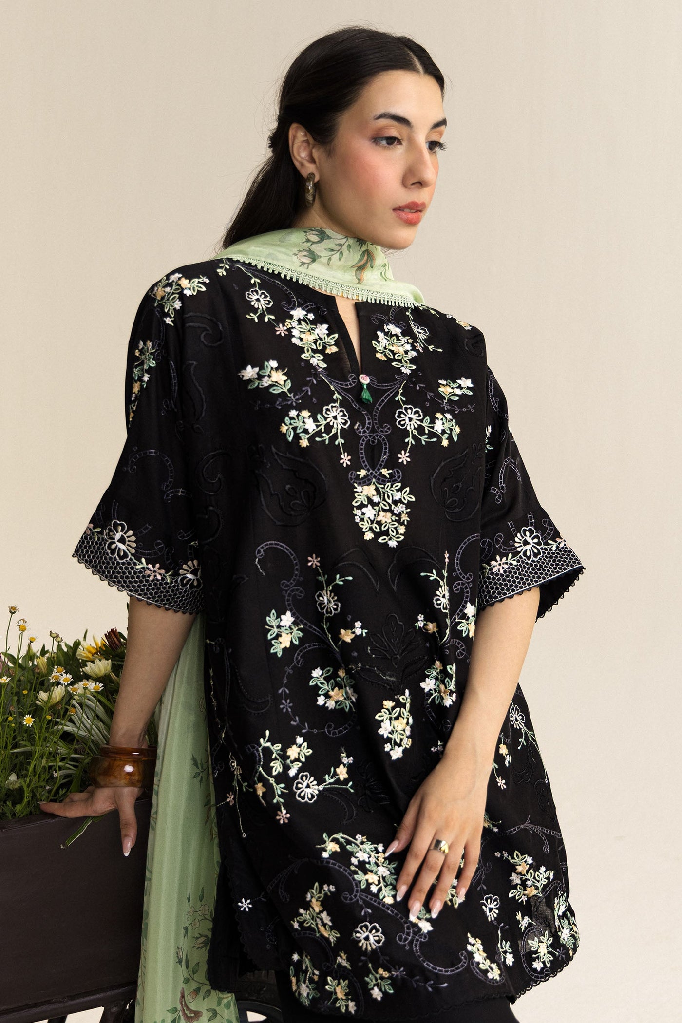 https://cdn.shopify.com/s/files/1/0886/3957/0230/files/2_4b955b0c-8529-44b1-9508-4b300062cc6d.jpg?v=1777127475
