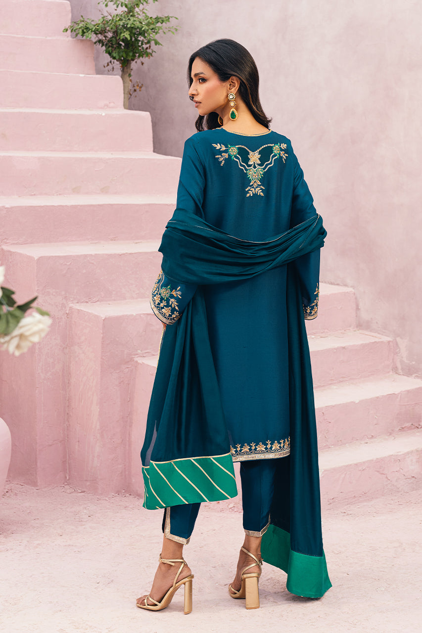 https://cdn.shopify.com/s/files/1/0612/6423/2692/files/2_d3301e26-860e-412f-b161-df694ce1217a.jpg?v=1752496698