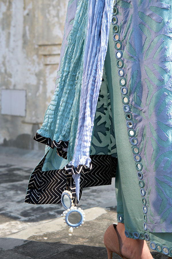 Reshmi Daastan - Lavender and Blue