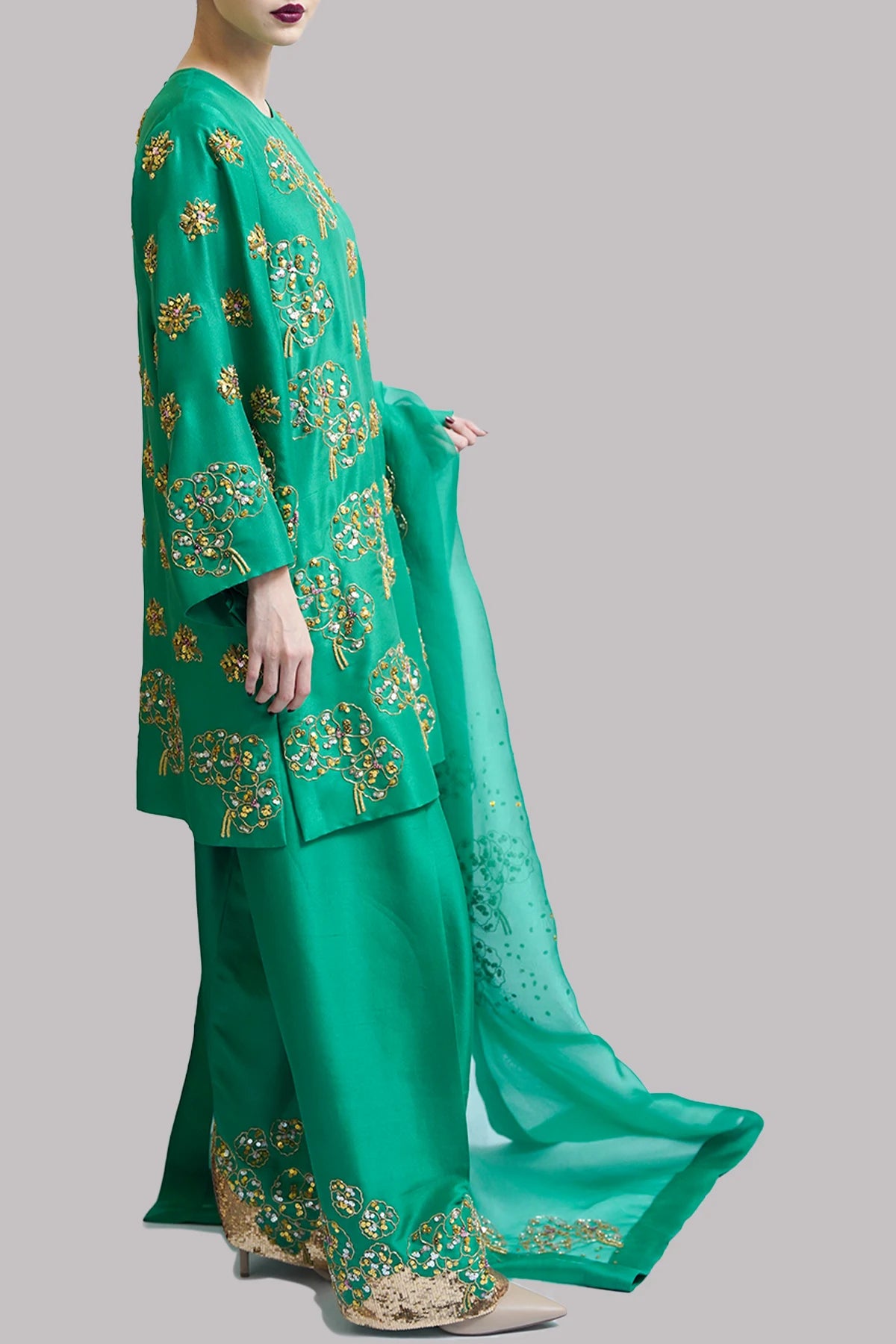 Zip Green Embellished Raw Silk Set