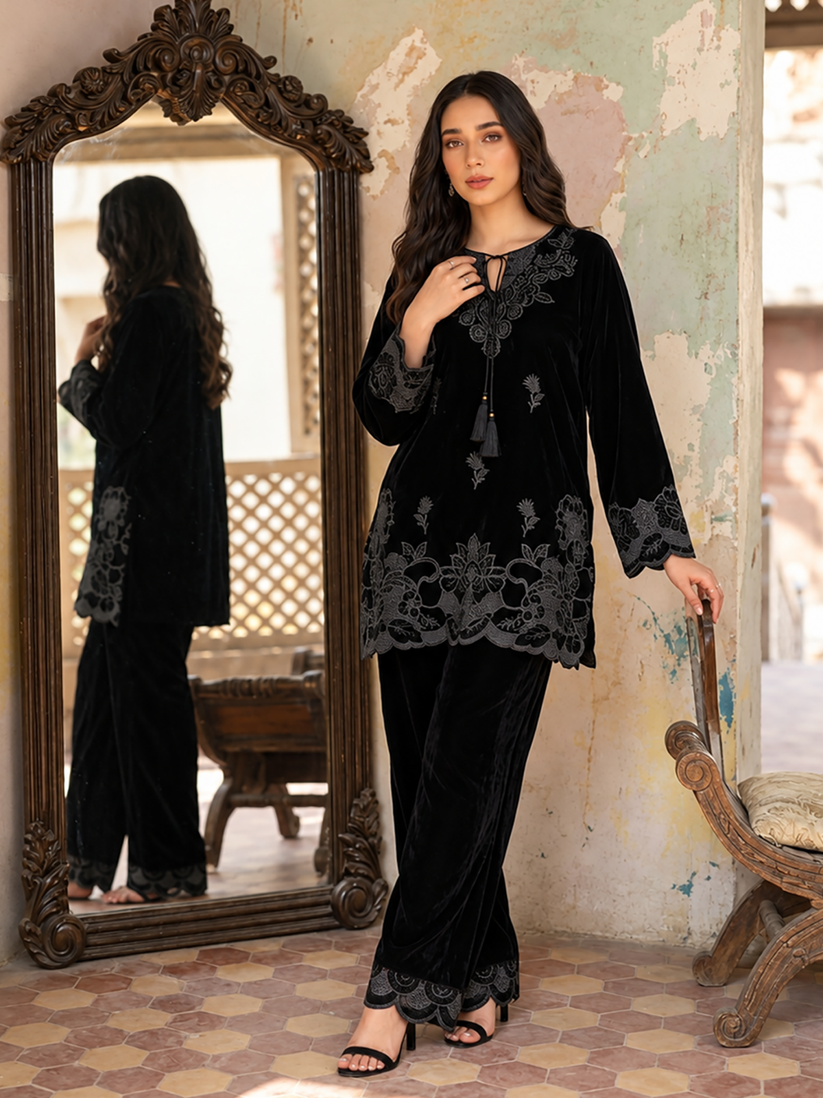 FW26DA-3013 BLACK 2PCS  EMBROIDERED KURTA WITH TROUSER