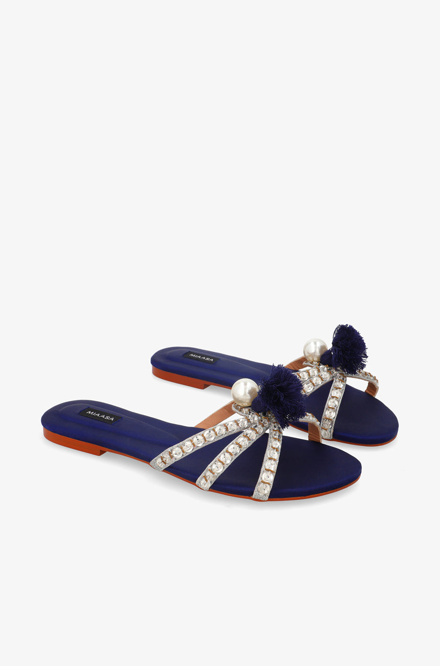 Tara Tassel