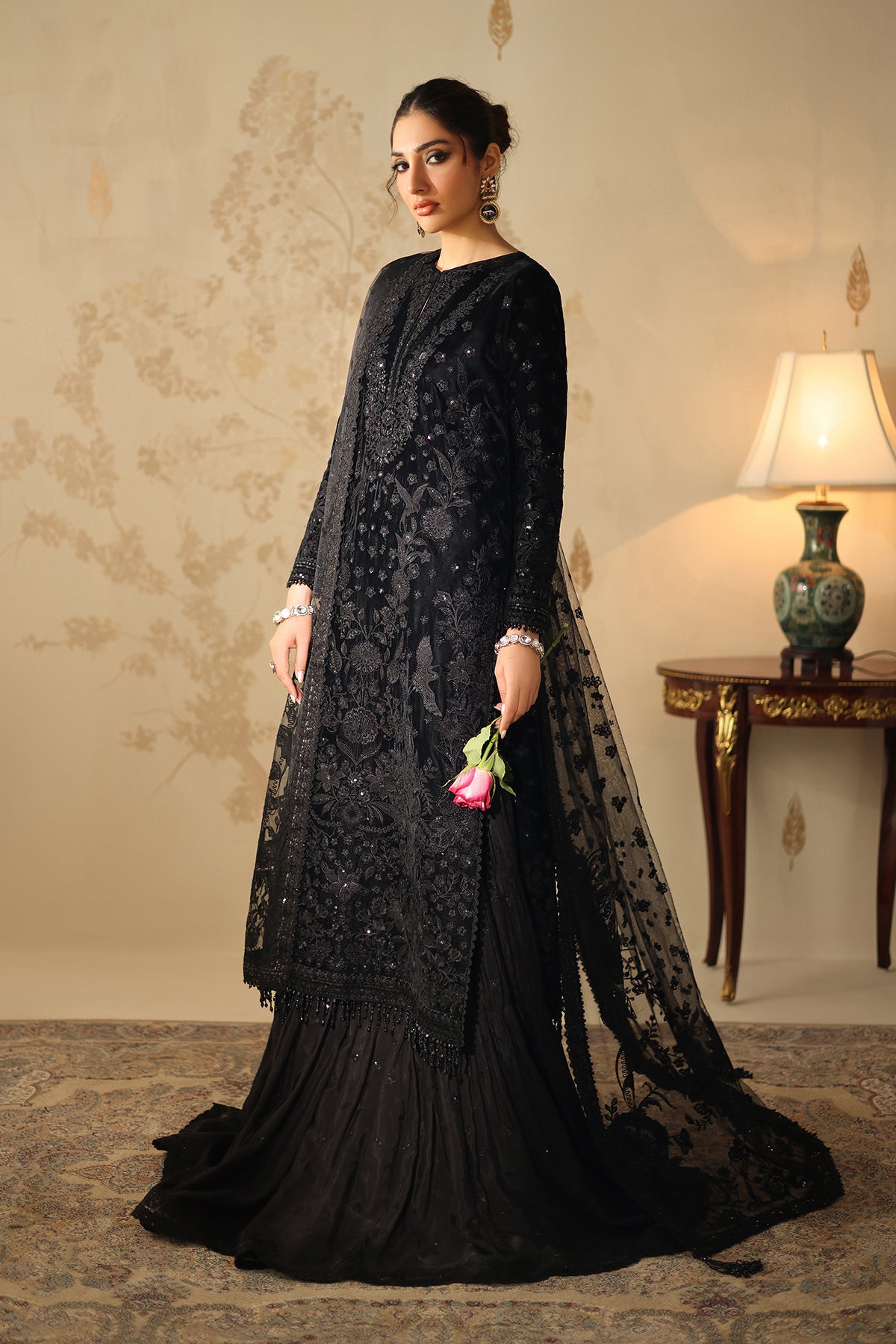 EMBROIDERED VELVET SF-4320