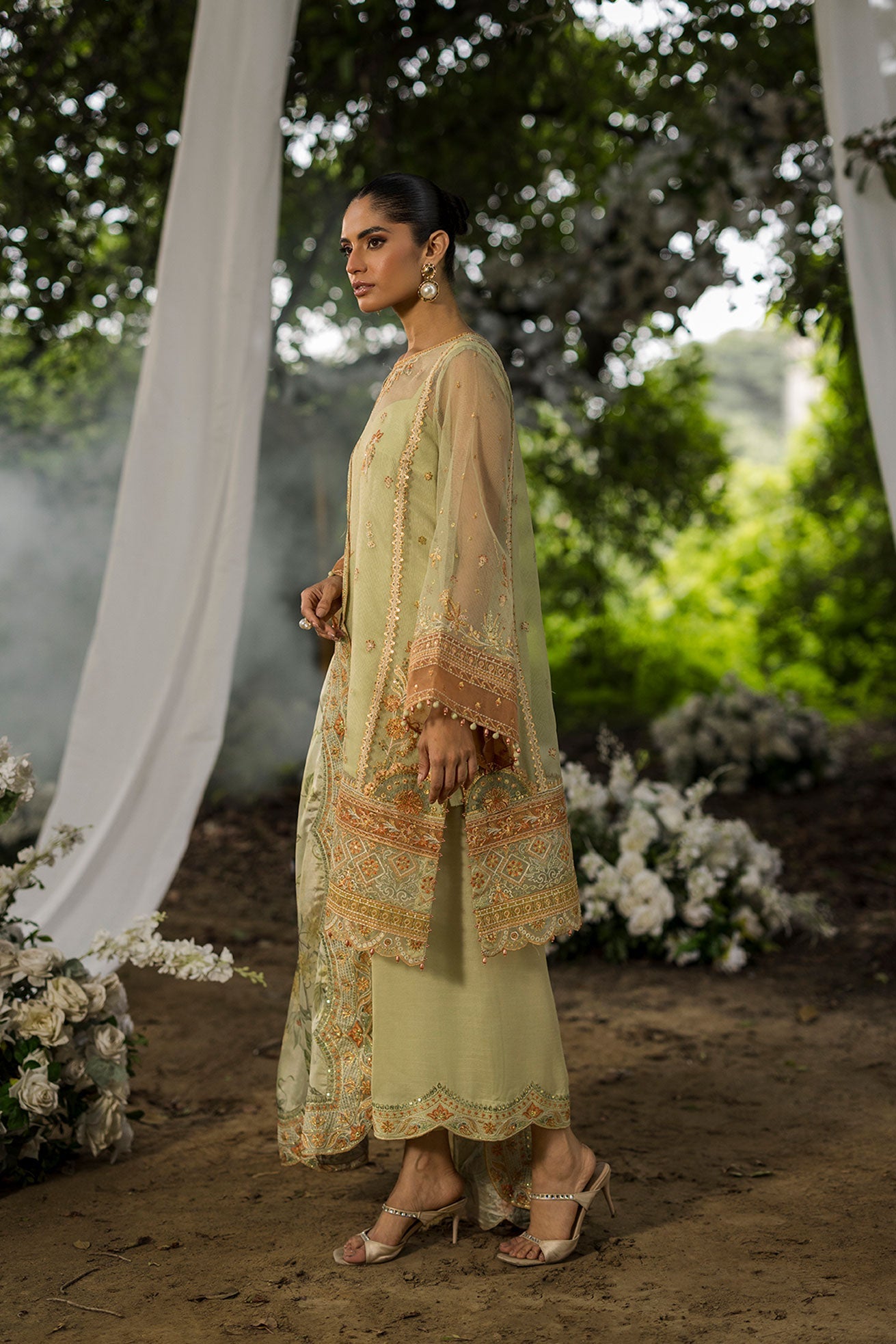 3 Piece Embroidered Dobby Jacquard Suit