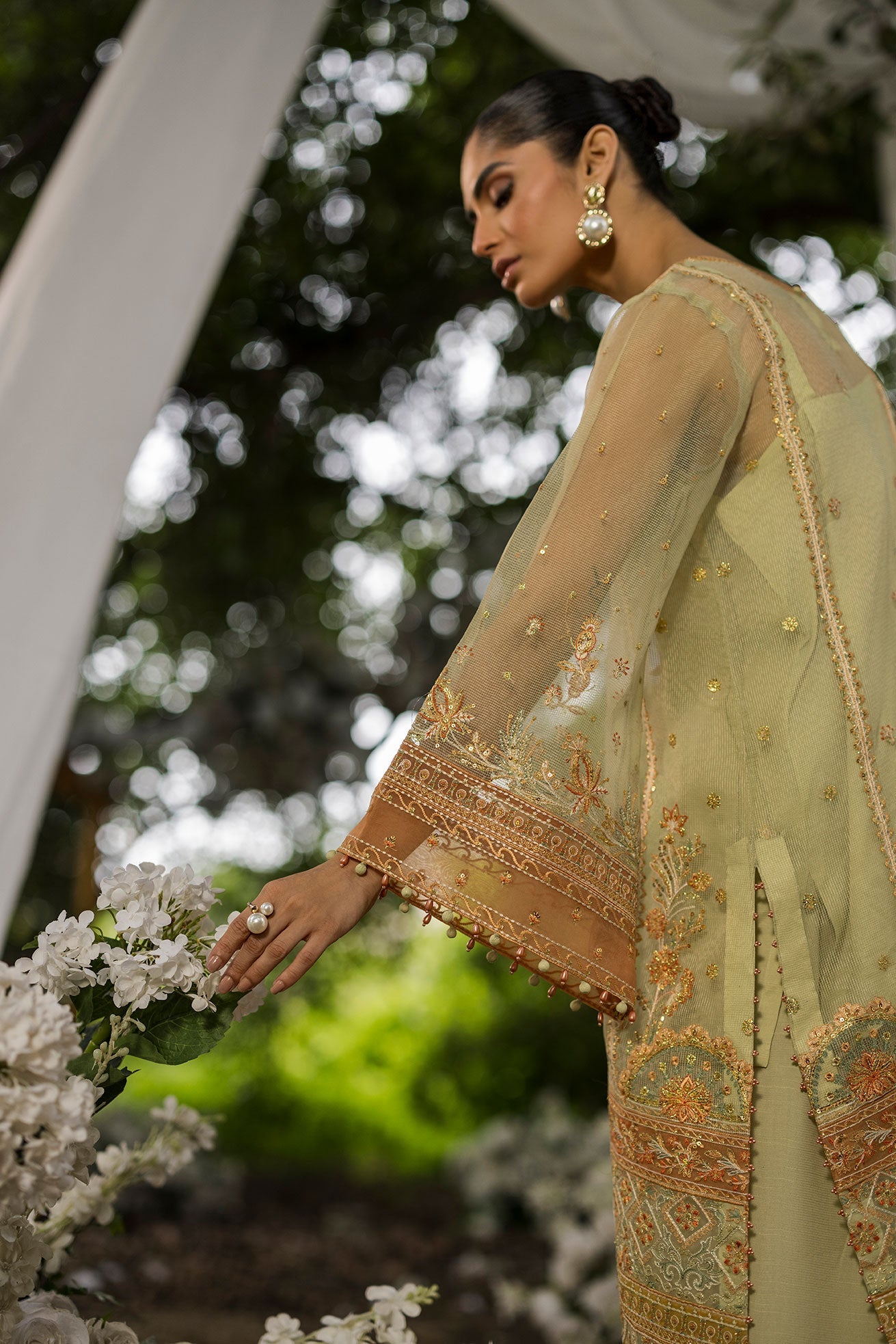 3 Piece Embroidered Dobby Jacquard Suit
