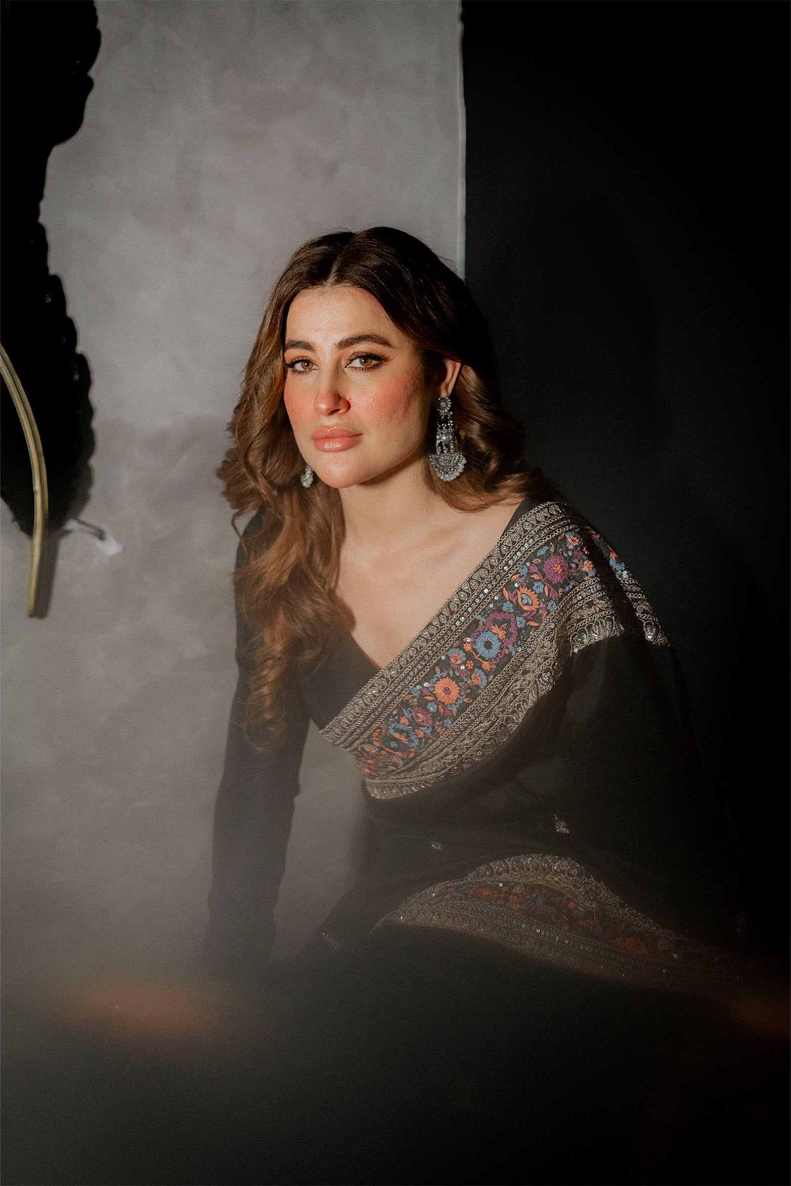 https://cdn.shopify.com/s/files/1/0790/0672/8441/files/3276_saree.jpg?v=1767397752