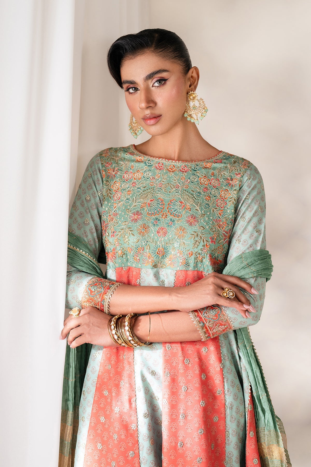 Embroidered Lawn Kurta