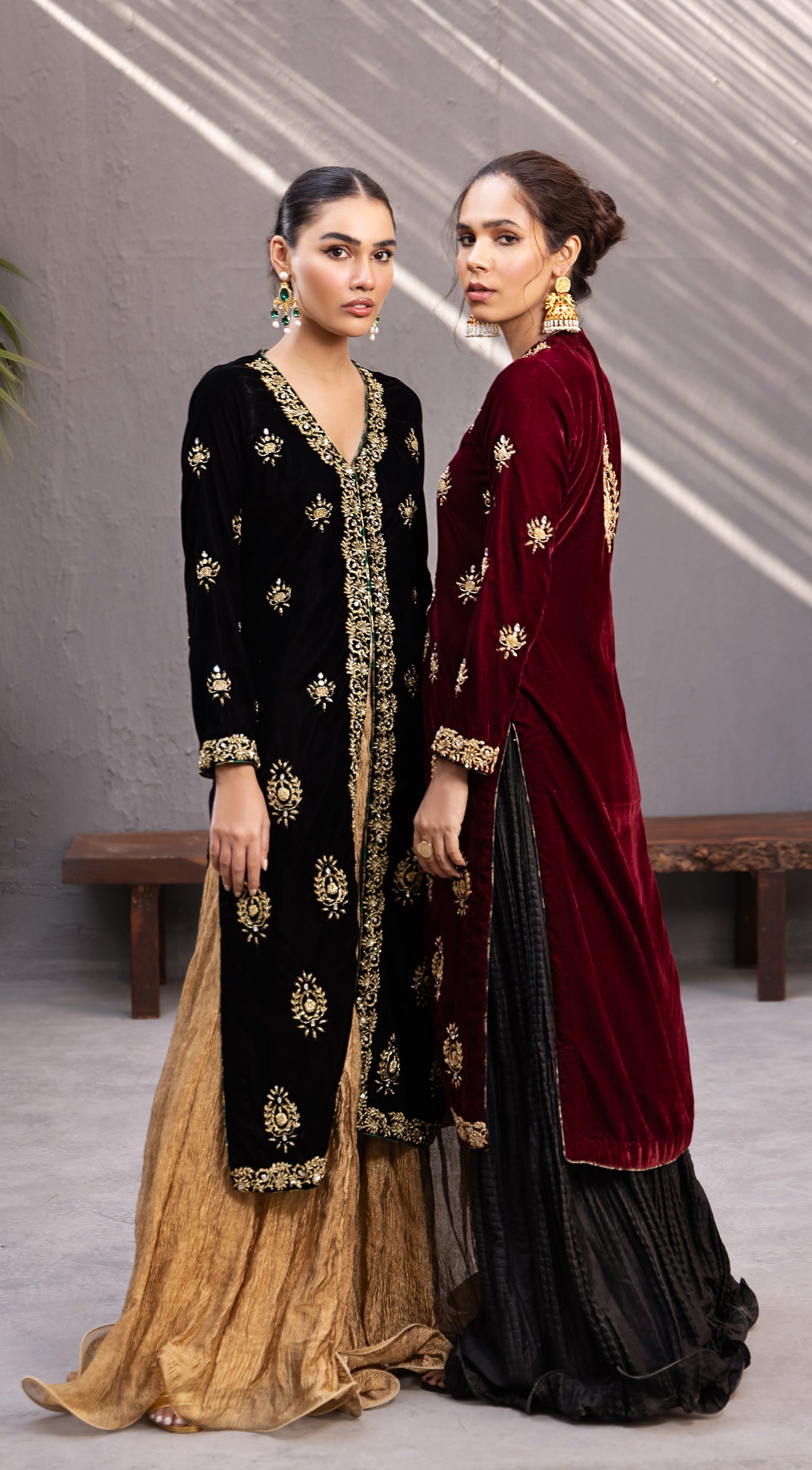https://cdn.shopify.com/s/files/1/0654/4313/5706/products/33.jpg?v=1668969339