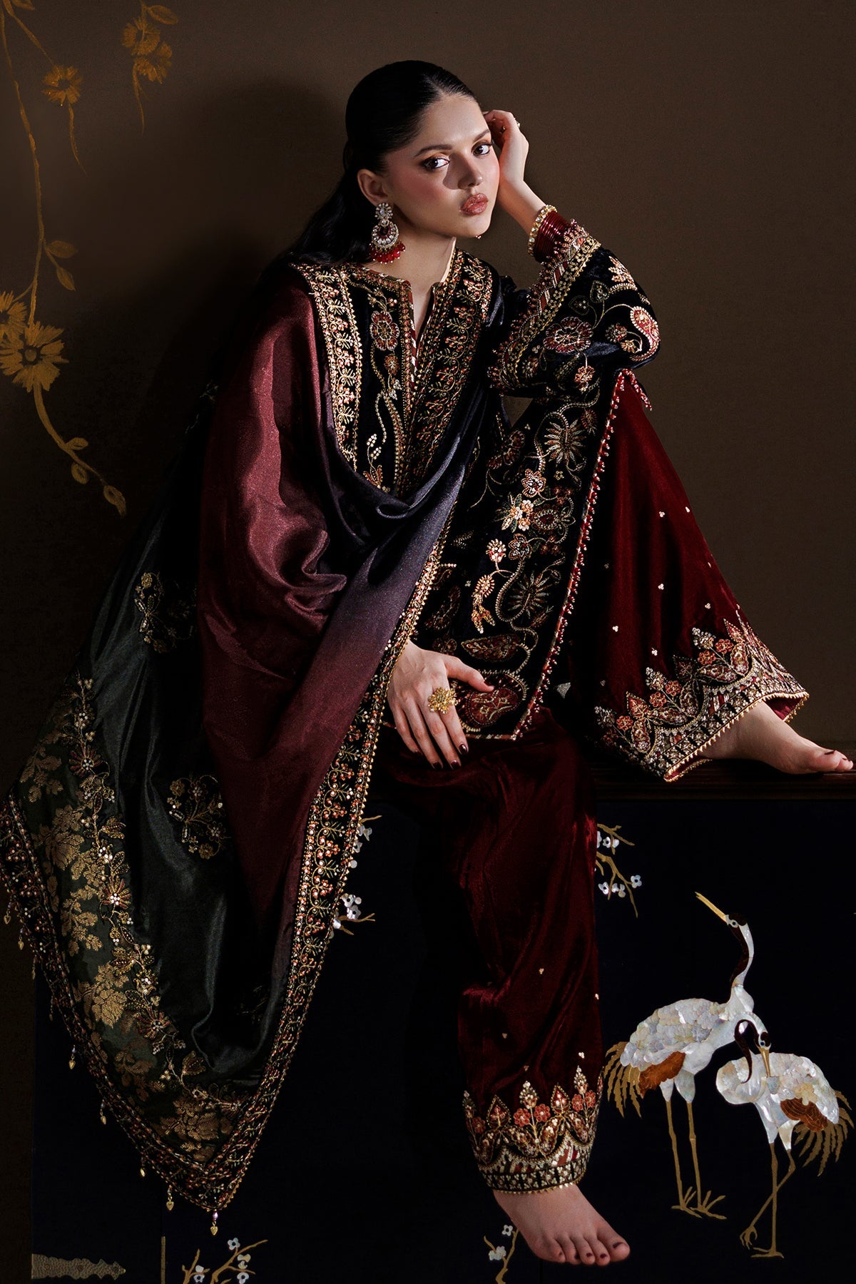 EMBROIDERED VELVET SF-4547