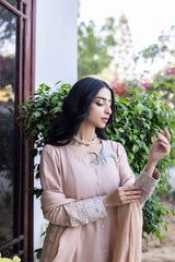 Nude Pink
