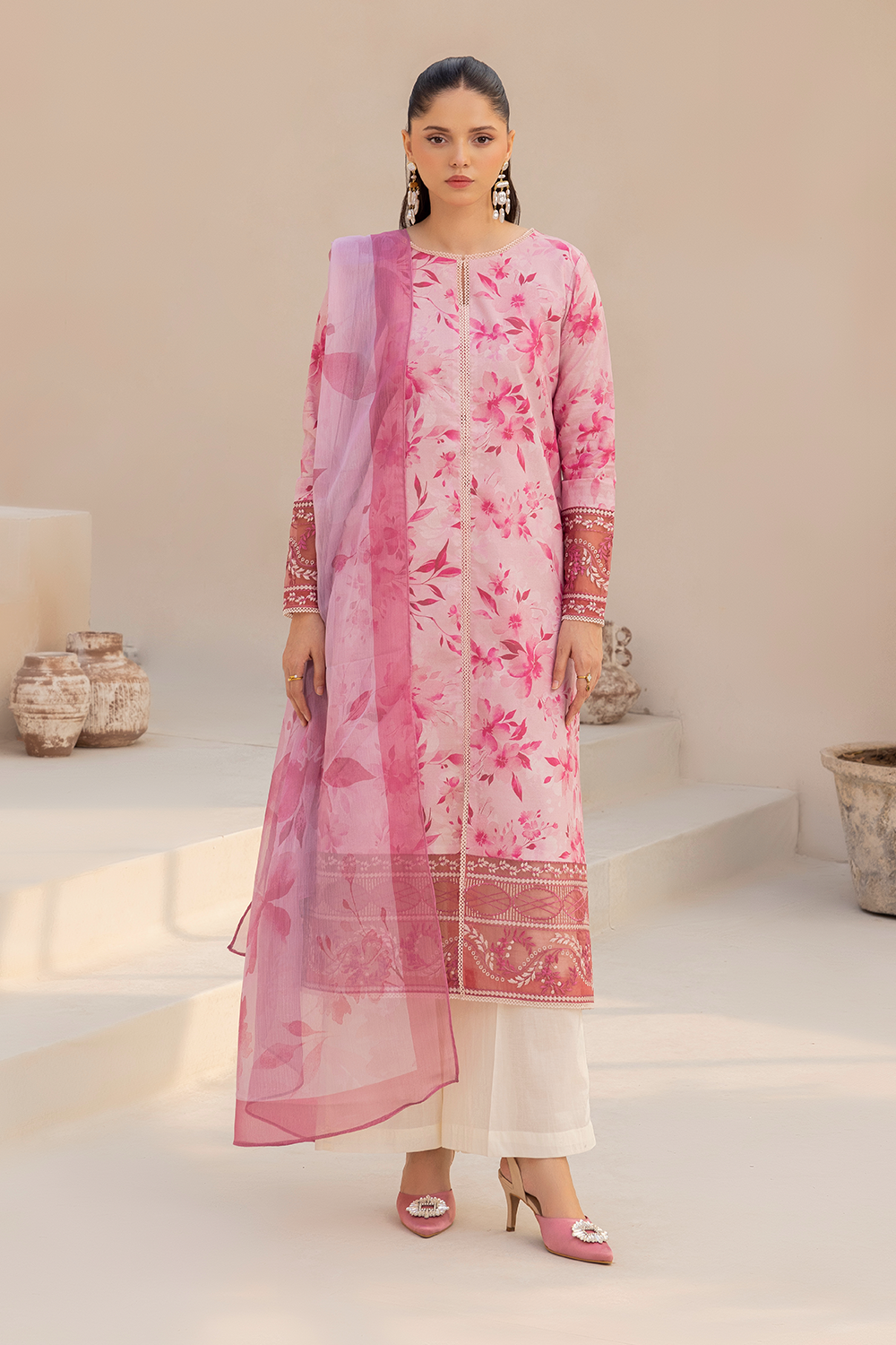 Embroidered Lawn DT-25-04