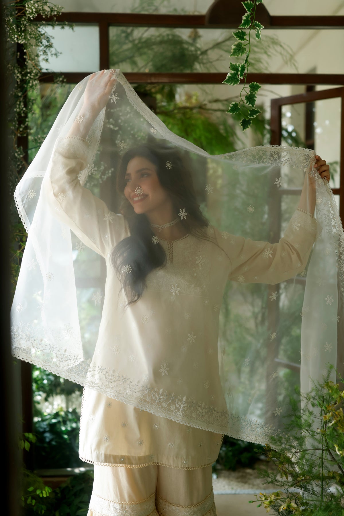 Saadia Dupatta