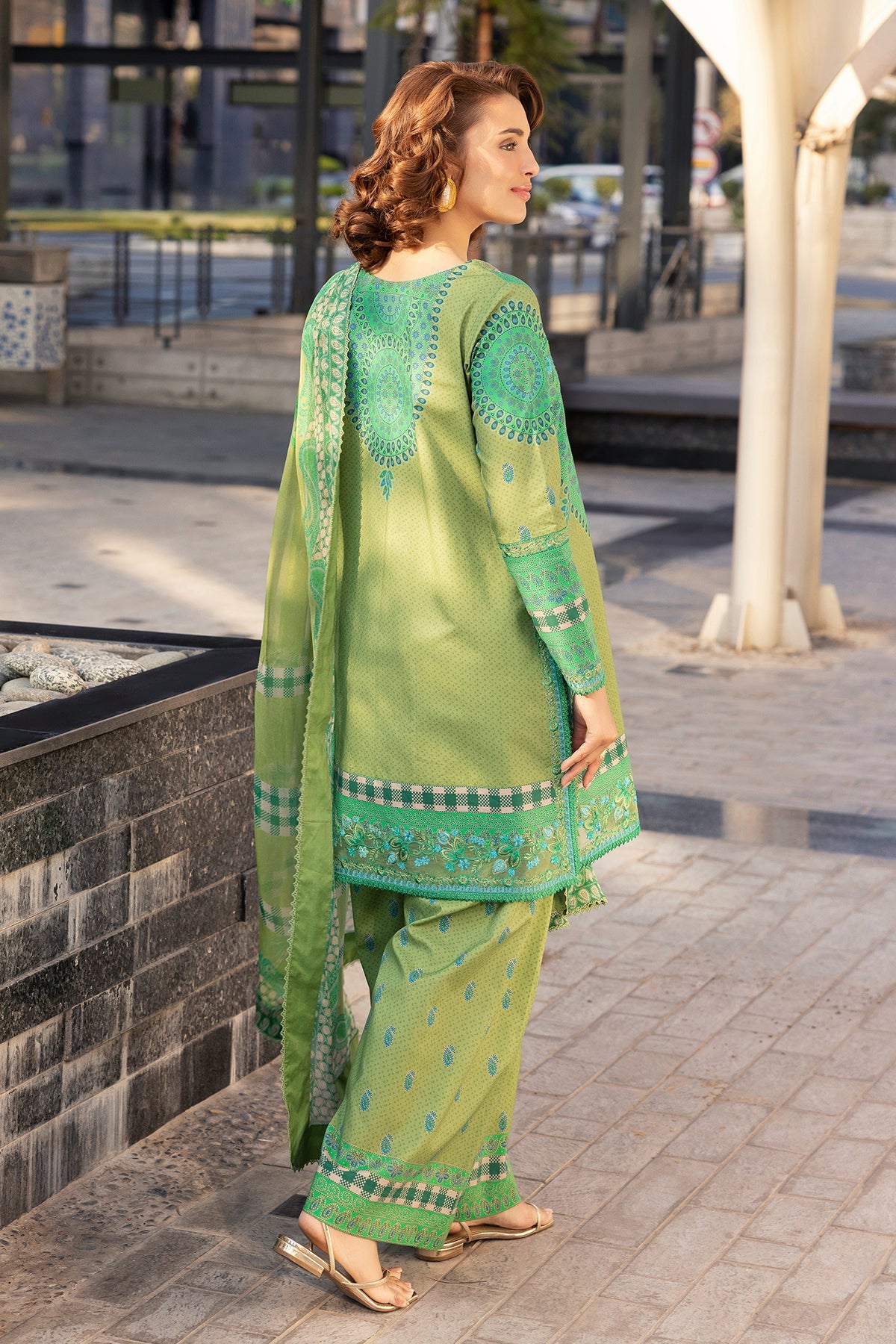 3-PC Unstitched Embroidered Lawn Collection IN6-02