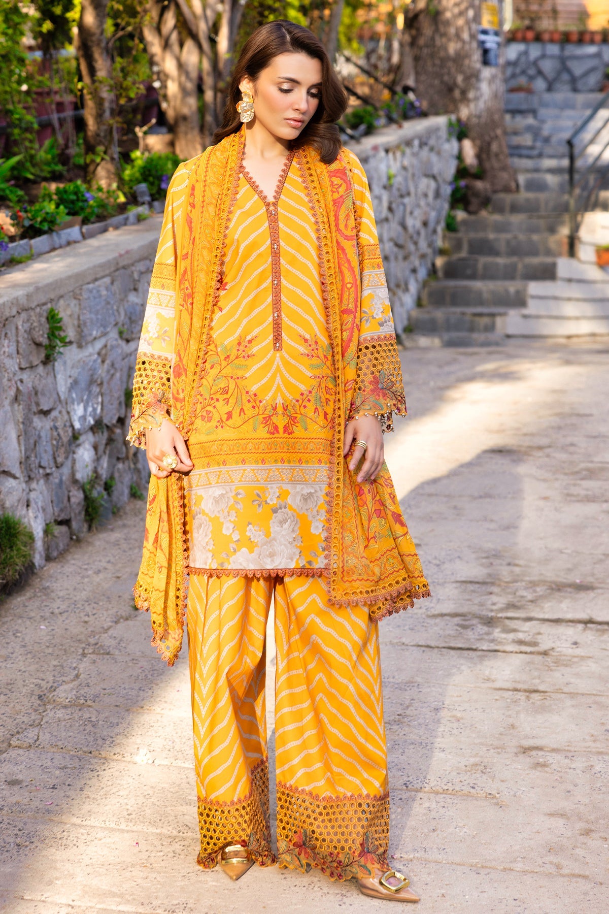 3-PC Unstitched Embroidered Lawn Collection RANG E BAHAR VOL 02 CRB6-14