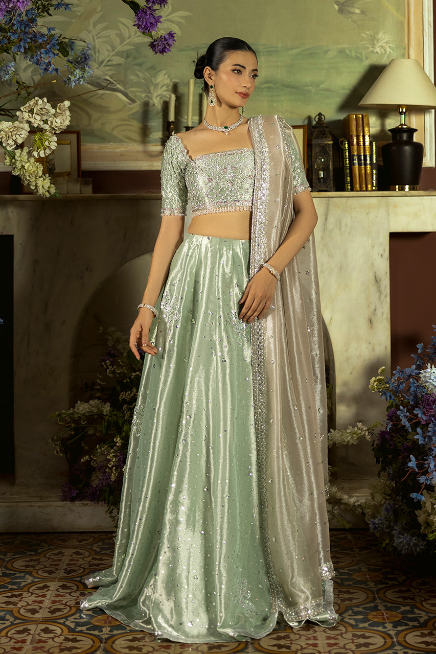 https://cdn.shopify.com/s/files/1/0612/6423/2692/files/35A5427_ef1bf4e6-cd73-4a28-a227-e1c7c933f41e.jpg?v=1752496410