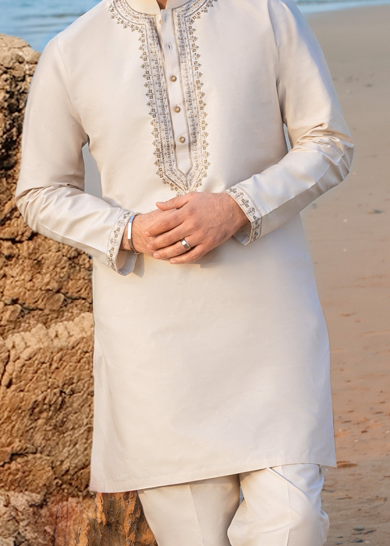 Mogh Dupatta