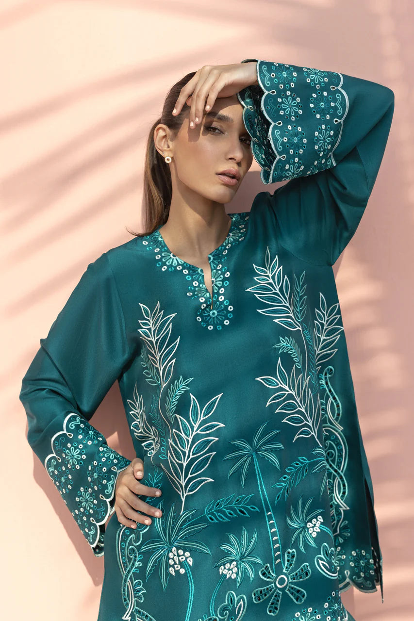 https://cdn.shopify.com/s/files/1/0588/3661/5221/files/35A7634.webp?v=1776948481