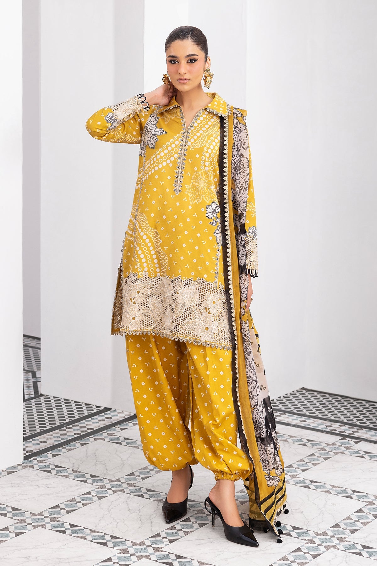 3-PC Unstitched Embroidered Lawn Collection CRB6-20