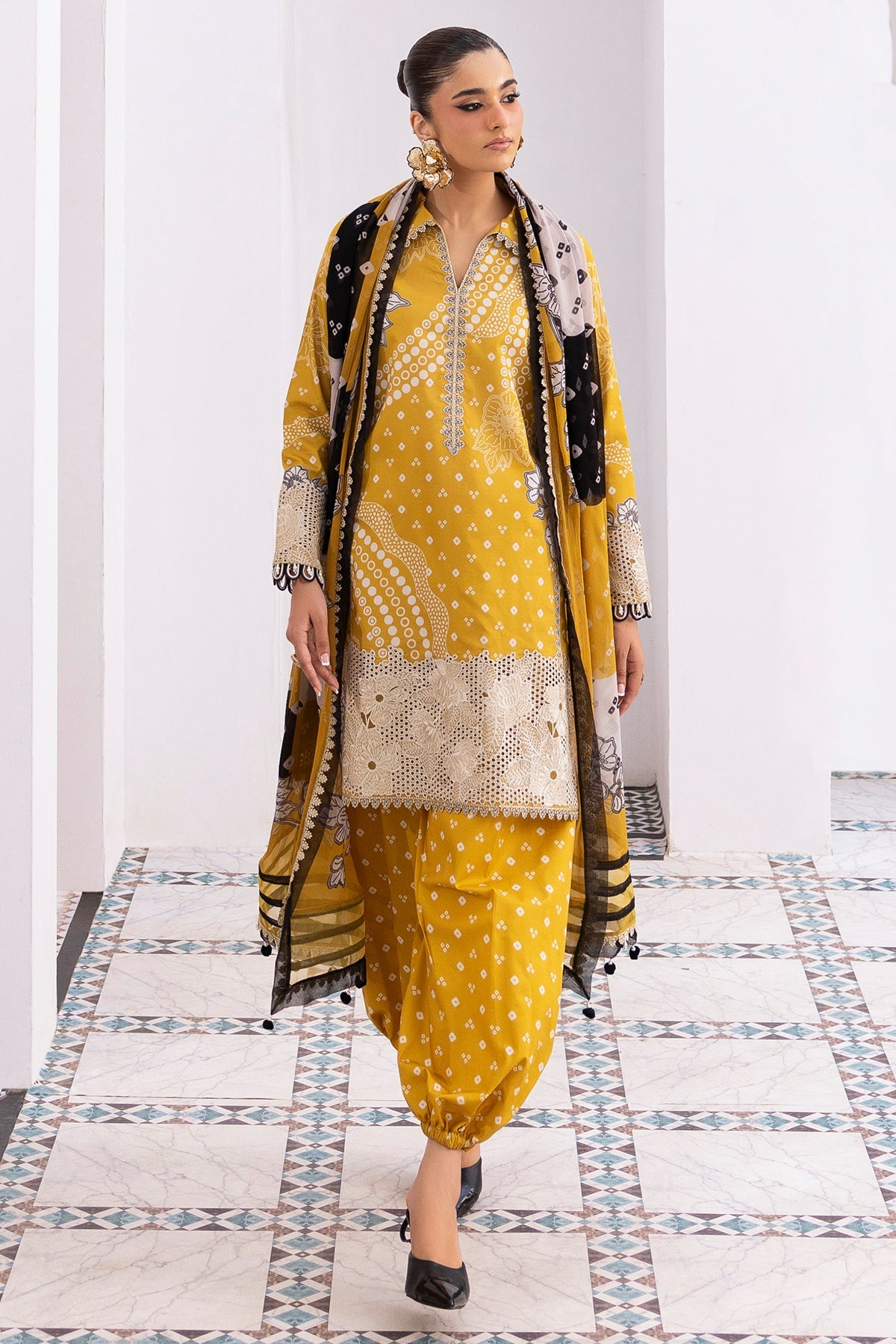 3-PC Unstitched Embroidered Lawn Collection CRB6-20