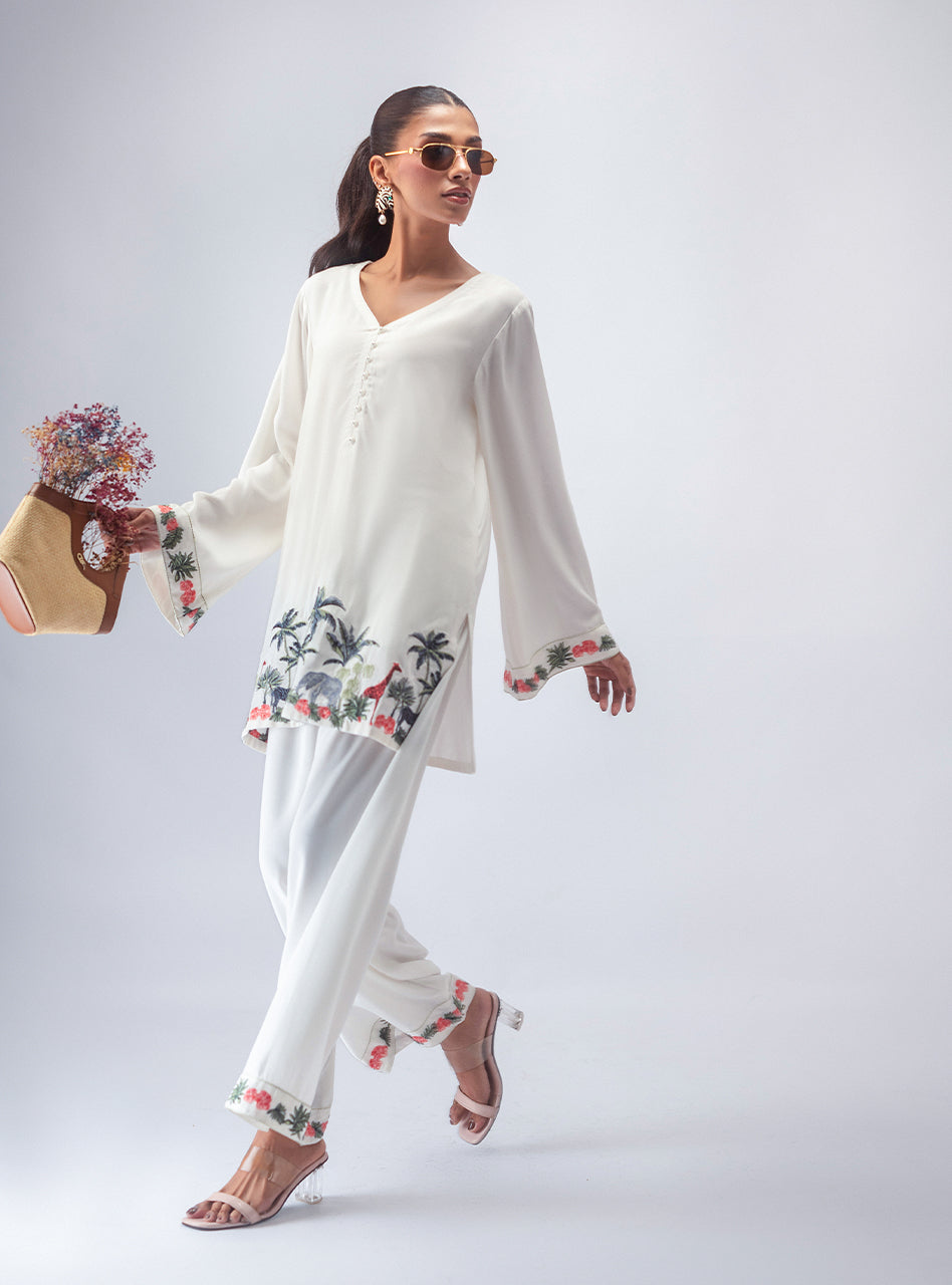 It Girl - White