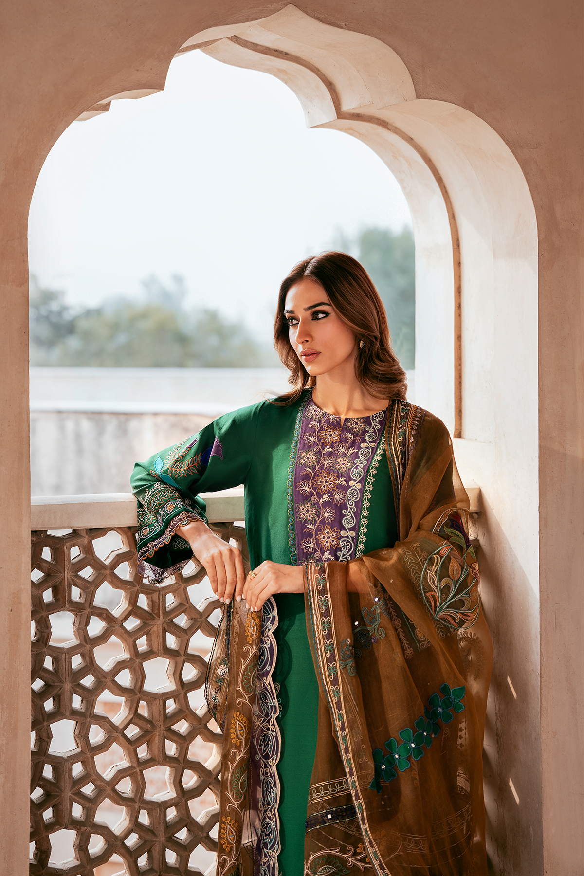 Nazli Dupatta