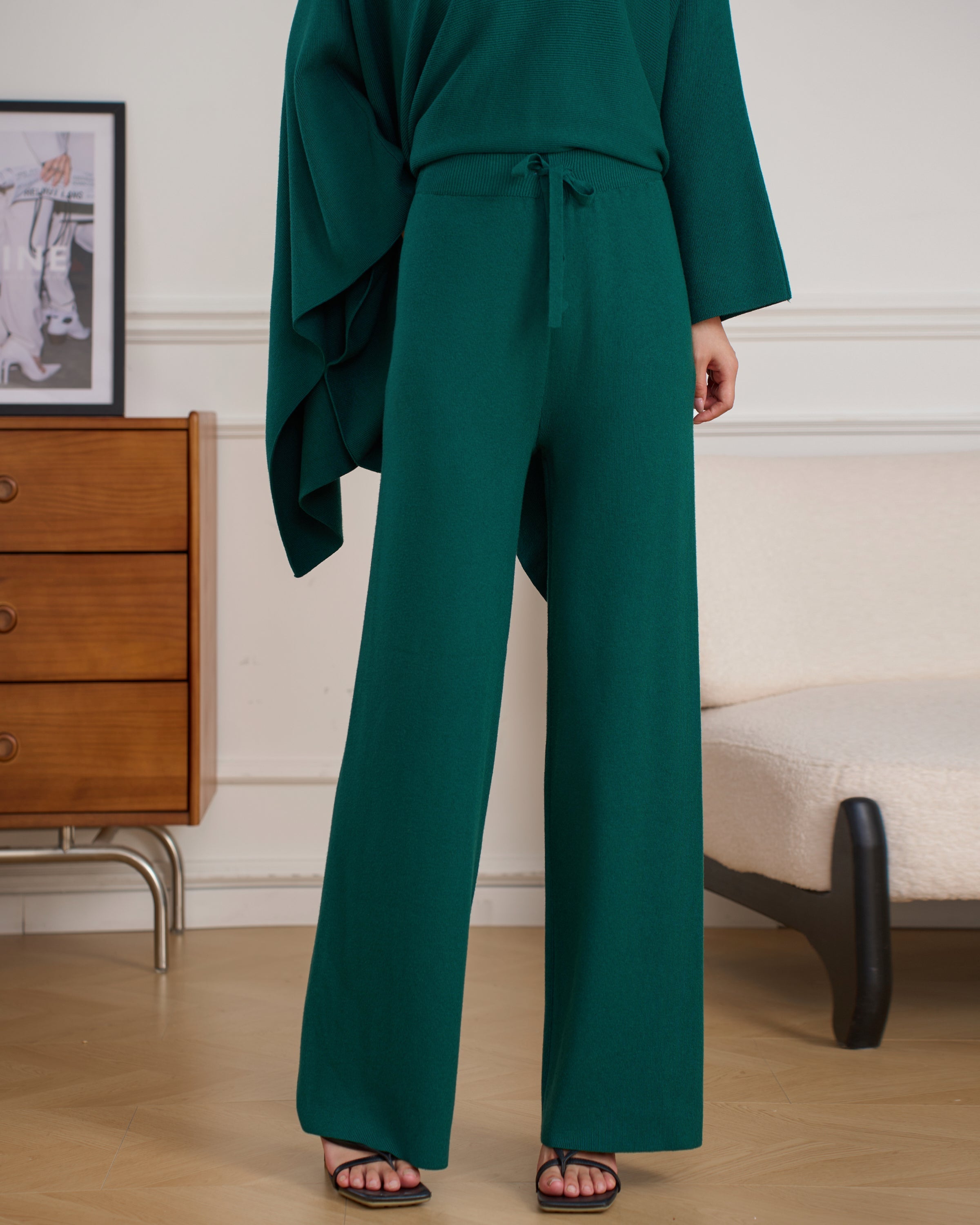 Lily Classic Emerald Green Knit Set