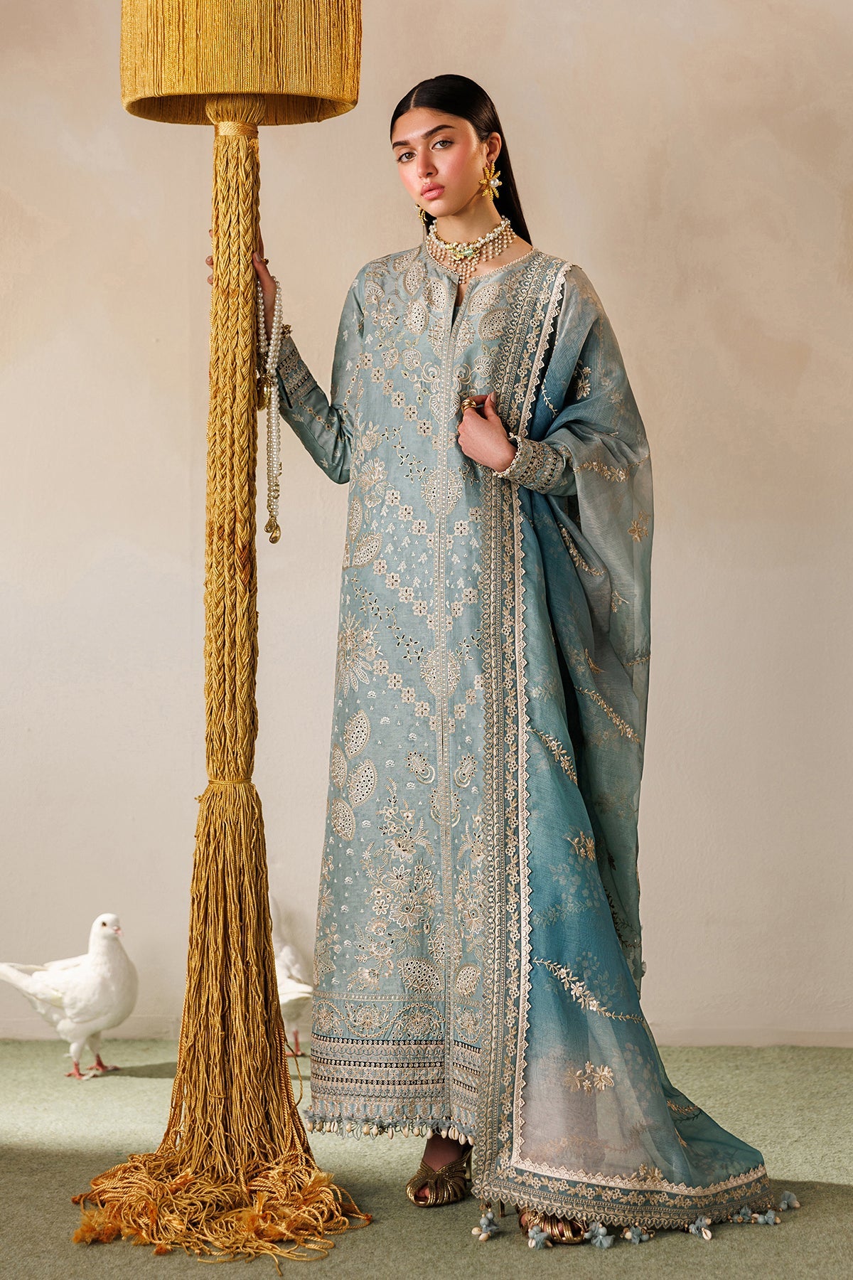 EMBROIDERED LAWN EL26-D01 STITCHED