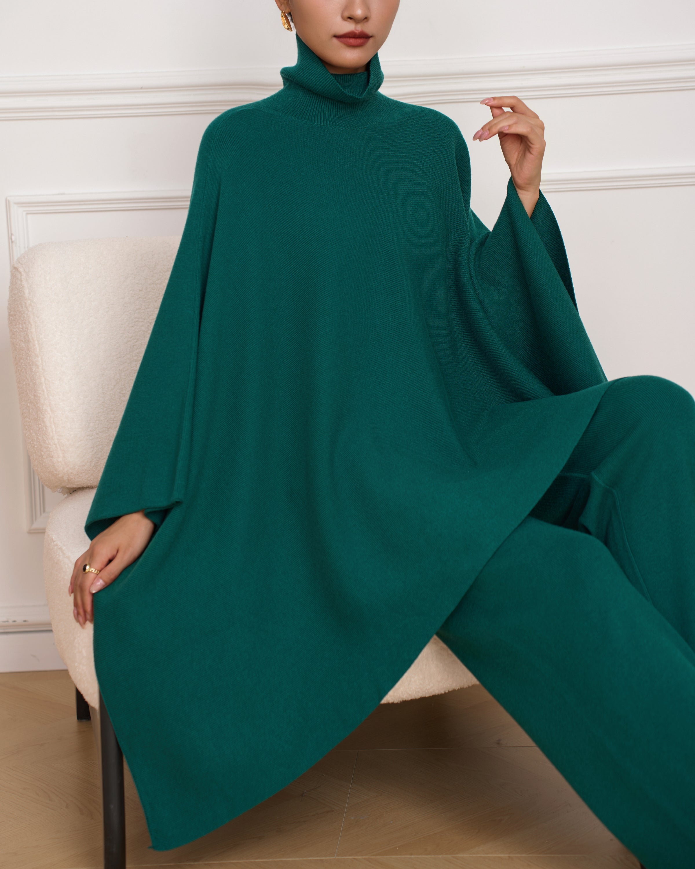 Lily Classic Emerald Green Knit Set