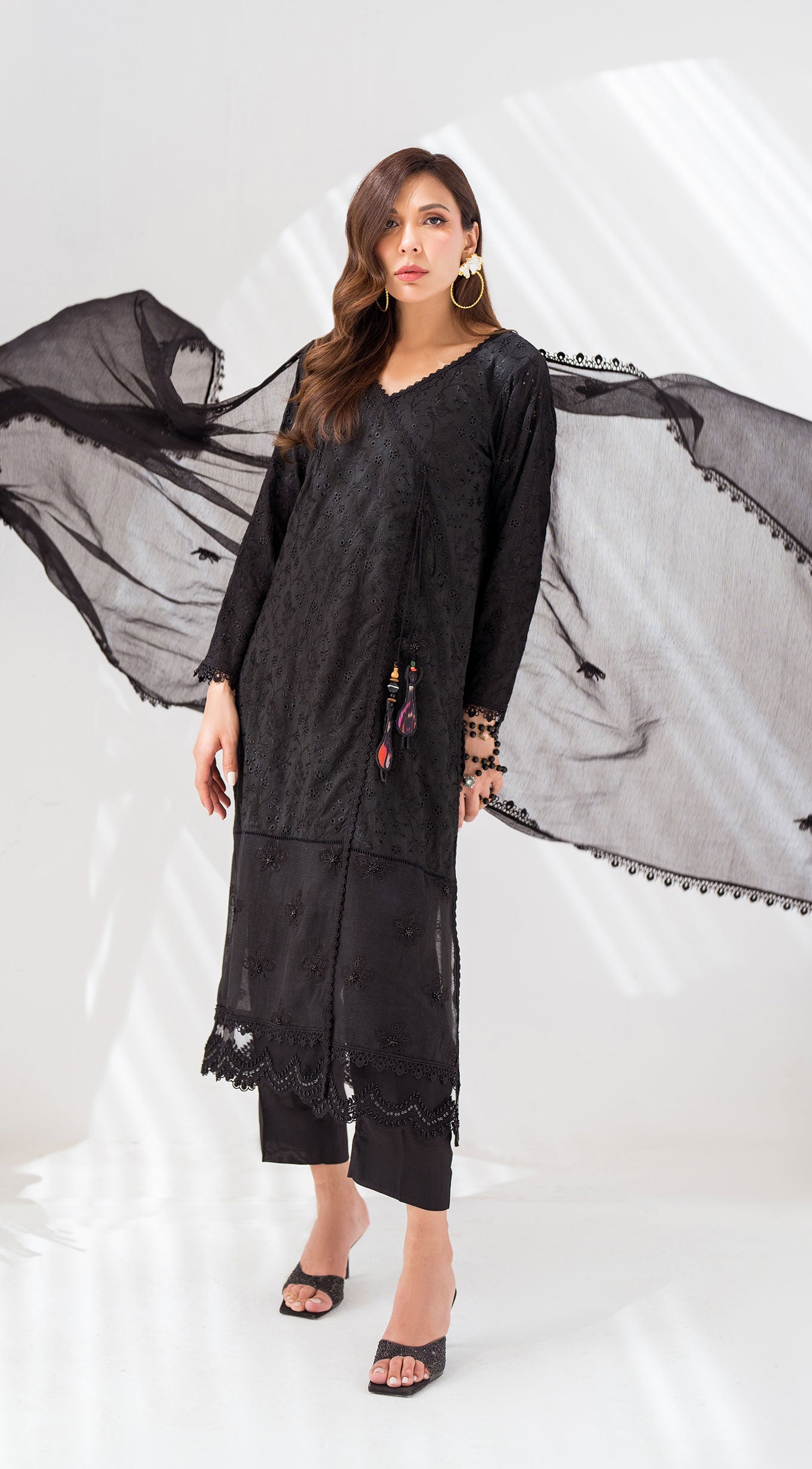 Amaya | 3 PC