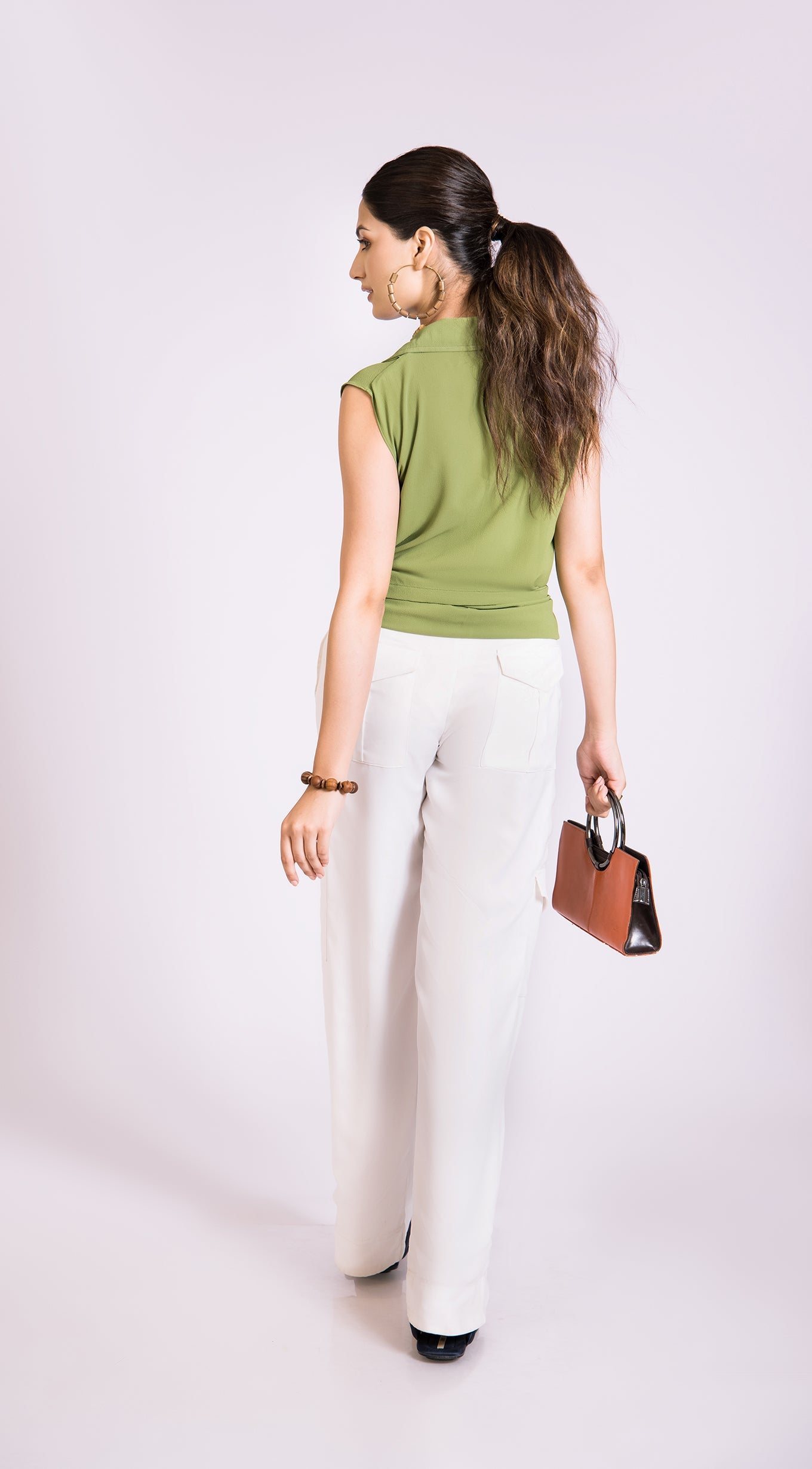https://cdn.shopify.com/s/files/1/0654/4313/5706/products/37_5ca4373f-541d-450c-a976-b63926b87c3f.jpg?v=1658144681