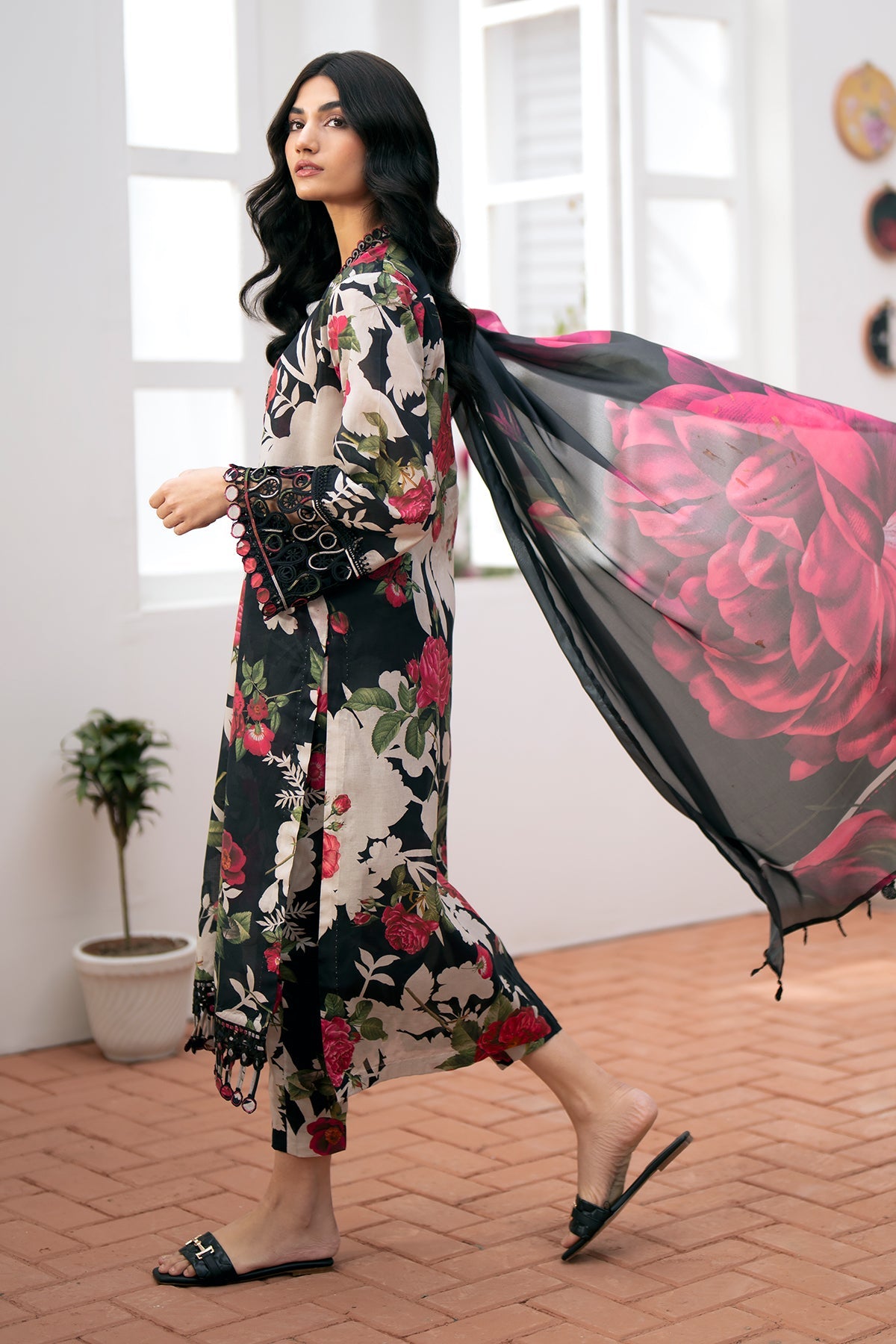 https://cdn.shopify.com/s/files/1/2277/5269/files/38_47e2475f-e381-423e-887d-af96eddeff3e.jpg?v=1707993981