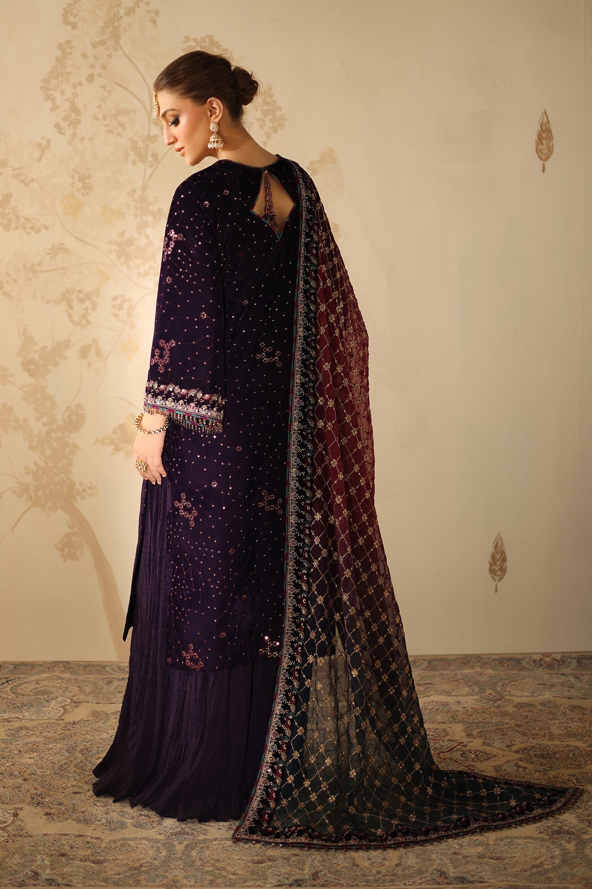 EMBROIDERED VELVET UF-4319
