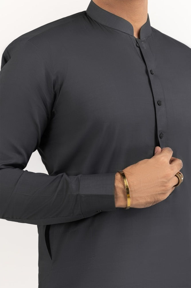 Navy Kolhapuri