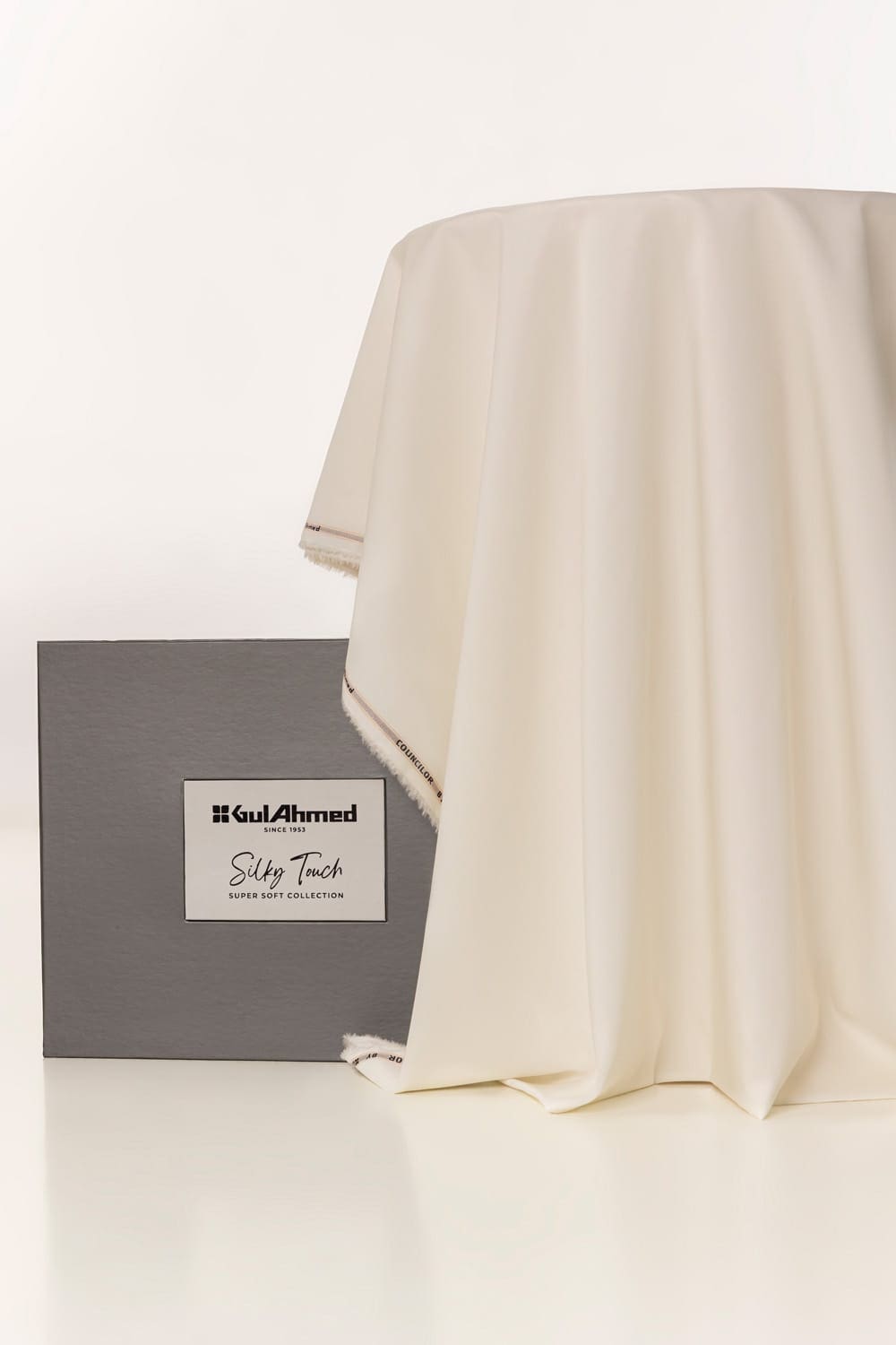 Councillor Plus Unstitched Fabric Cotton With Gift Box