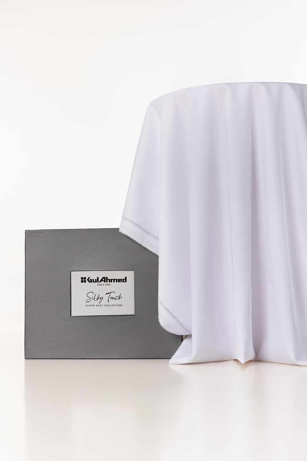 Escada Unstitched Fabric Cotton With Gift Box